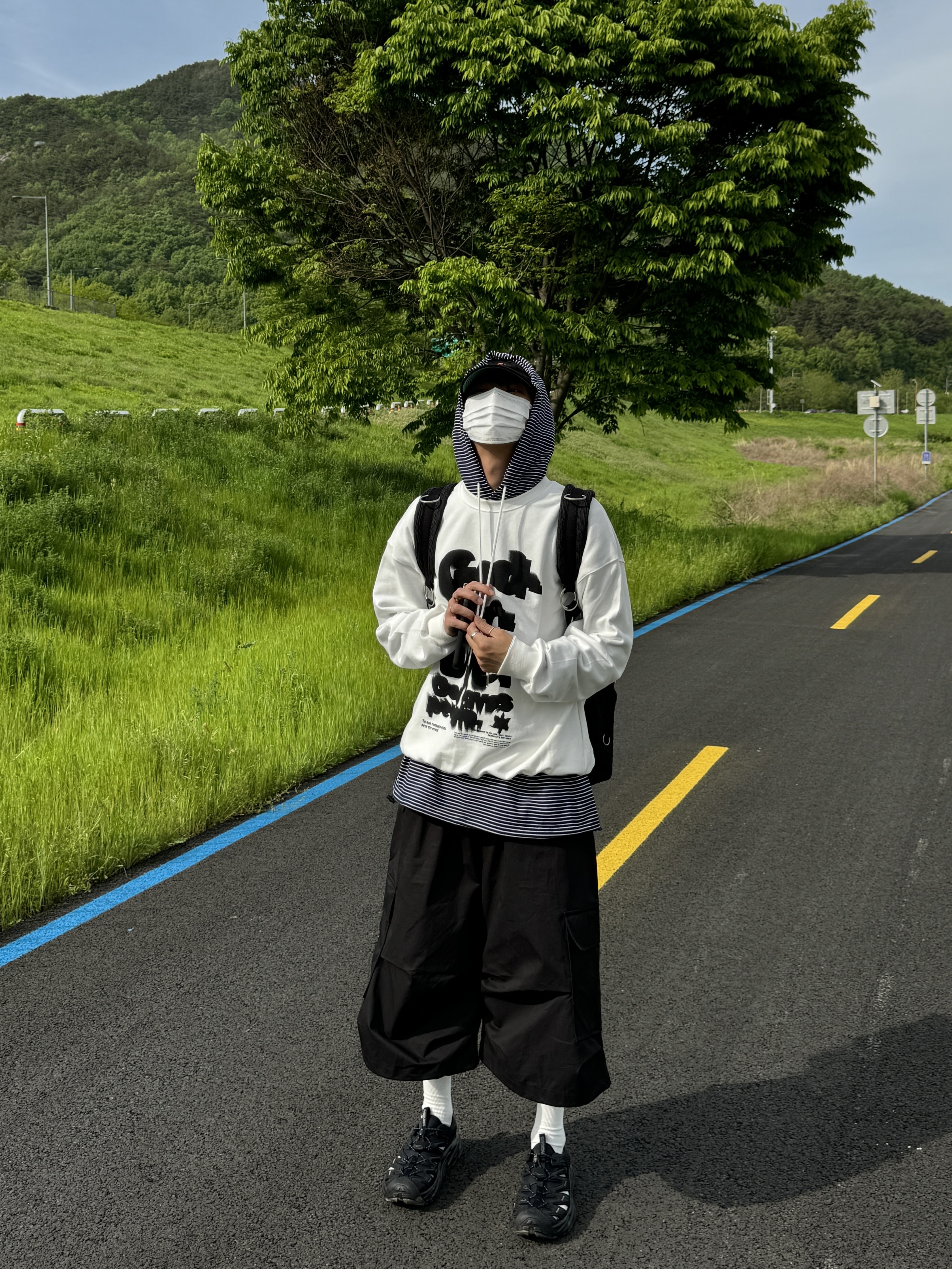 Hoka Hopara Black 착용 스타일