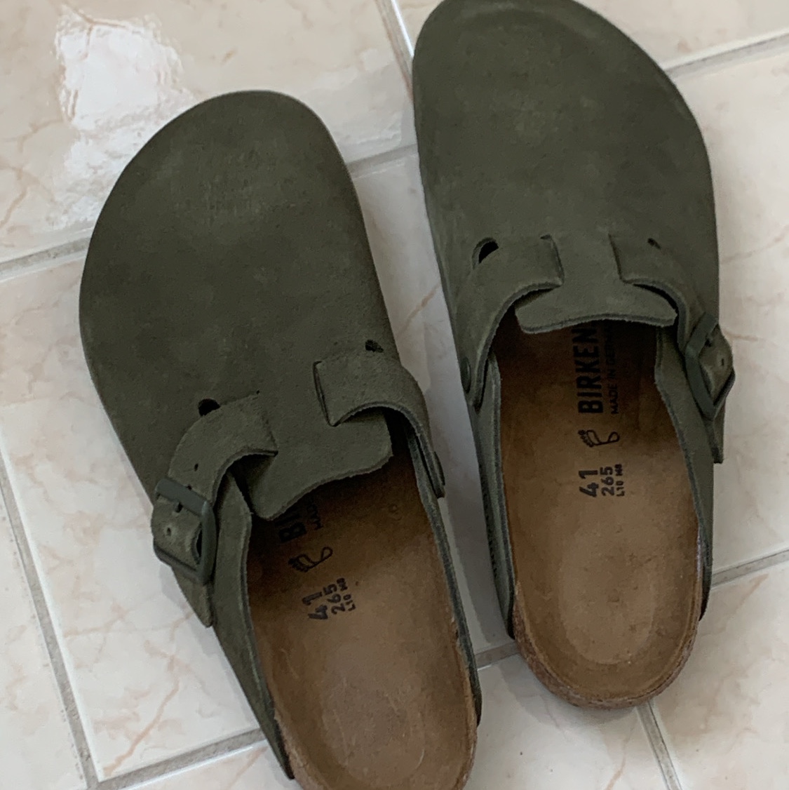 Birkenstock Boston Suede Leather Thyme- Regular 착용 스타일