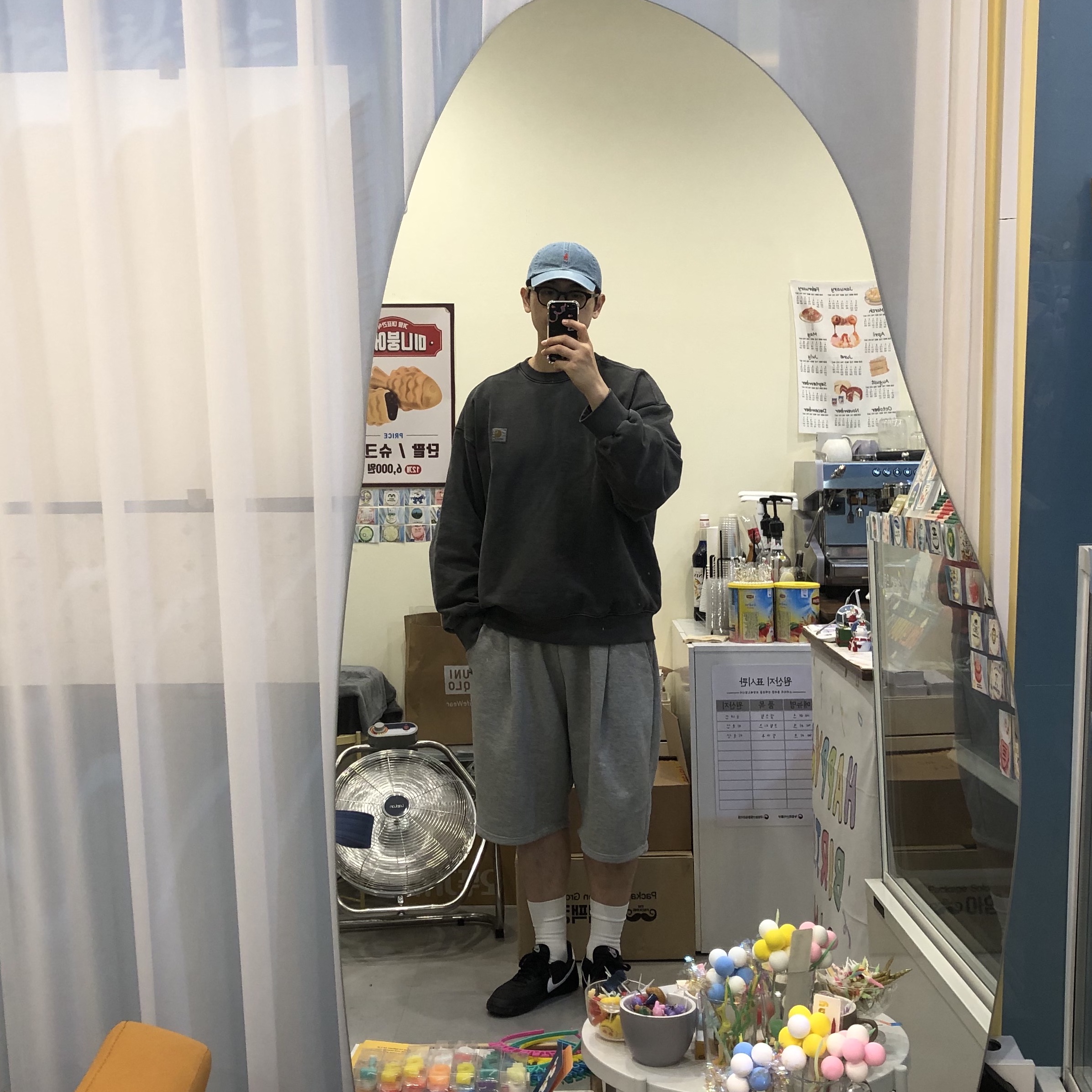 Nike Field General 82 SP Black and White 착용 스타일
