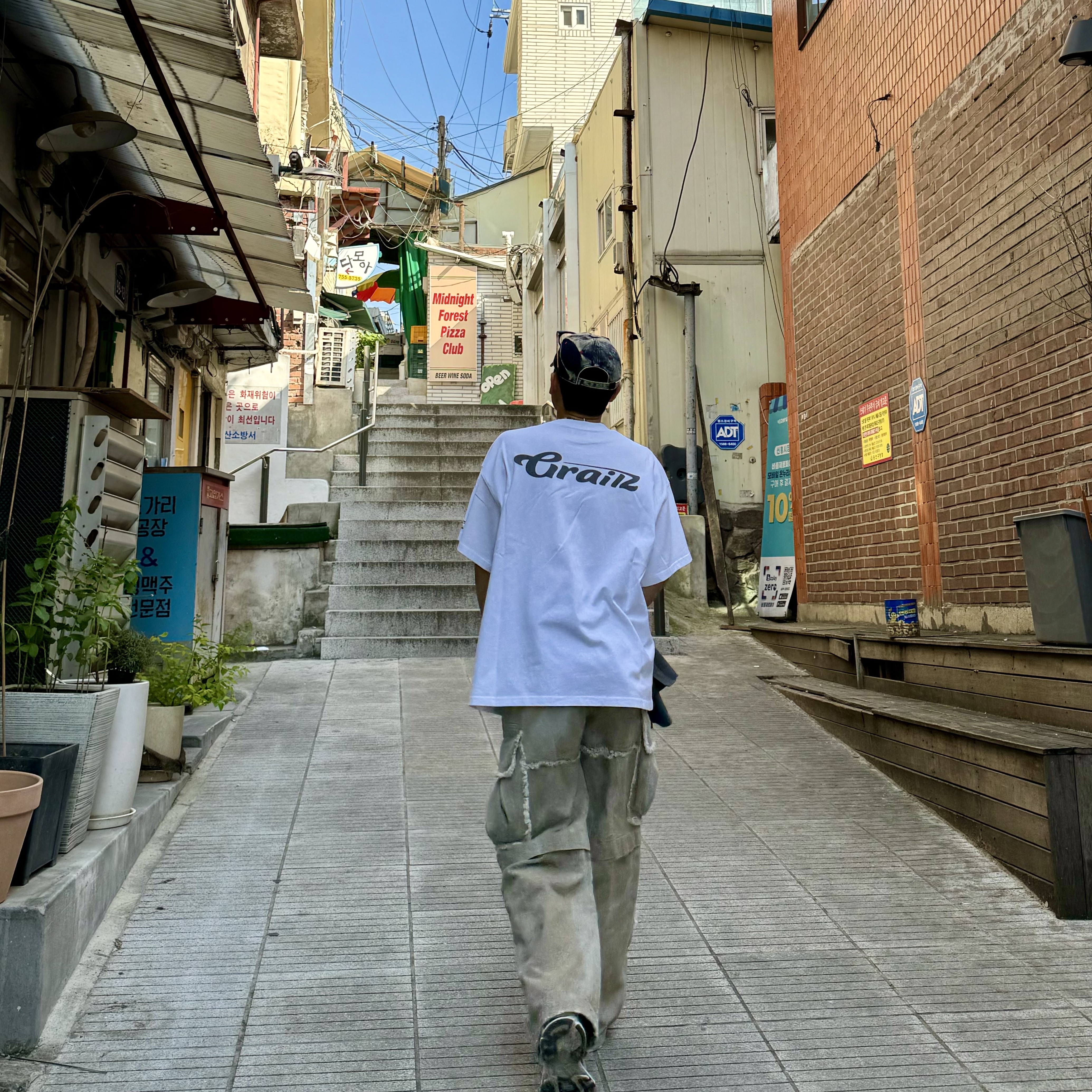Diesel C-Seymon Treated Denim Baseball Cap Blue White, Supreme Small Zip Pouch Black - 19FW 착용 스타일 - 3