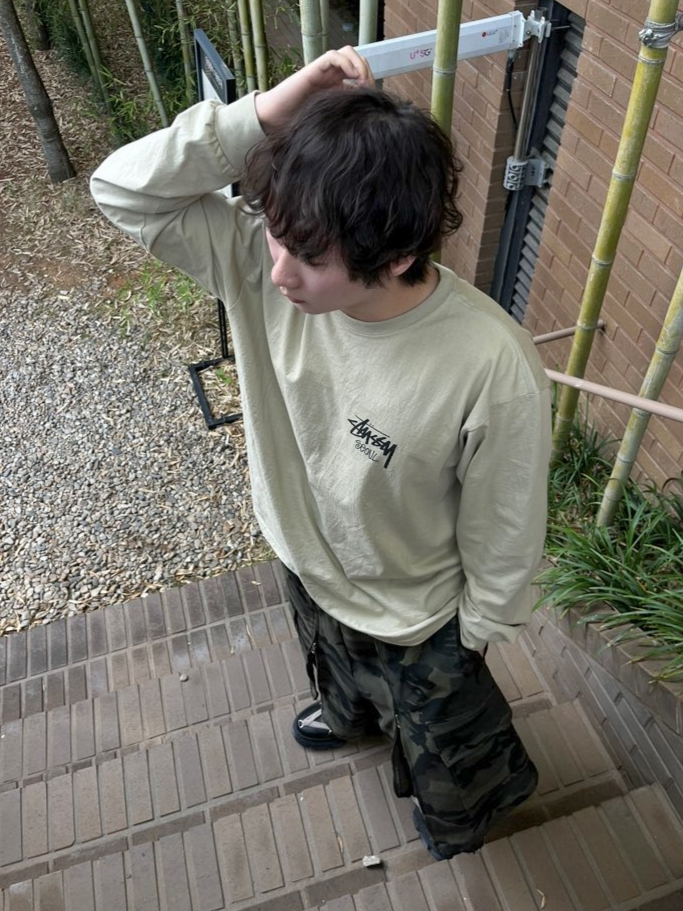 Dr. Martens x Rick Owens 1460 DMXL Jumbo Lace Boots Black, Stussy Stock Seoul LS T-Shirt Khaki 2023 착용 스타일 - 2