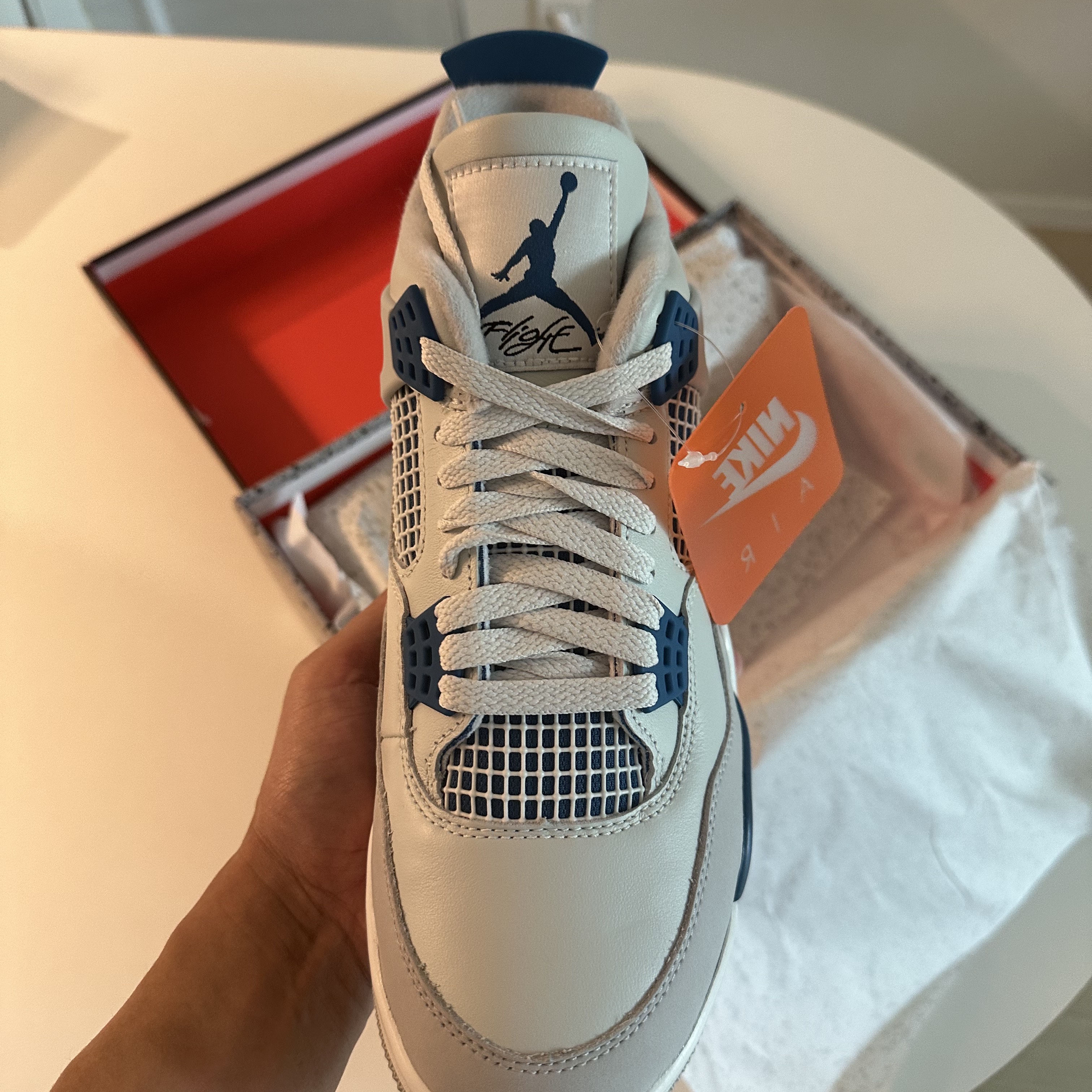 Jordan 4 Retro Industrial Blue 착용 스타일 - 4