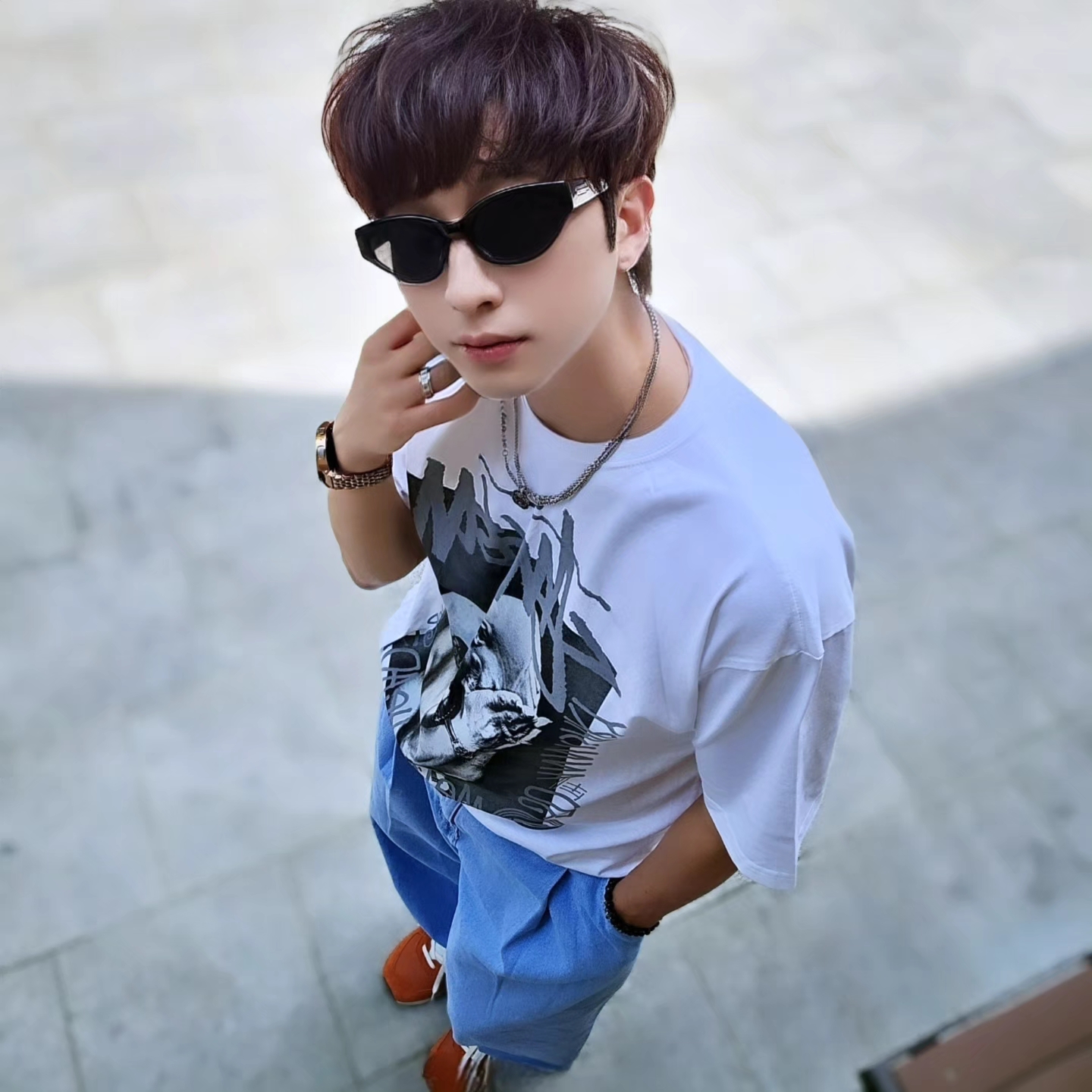 Stussy x Goldie Metalheadz 30 T-Shirt White, Samsung Galaxy Watch6 44mm LTE Silver (Korean Ver.) 착용 스타일 - 9