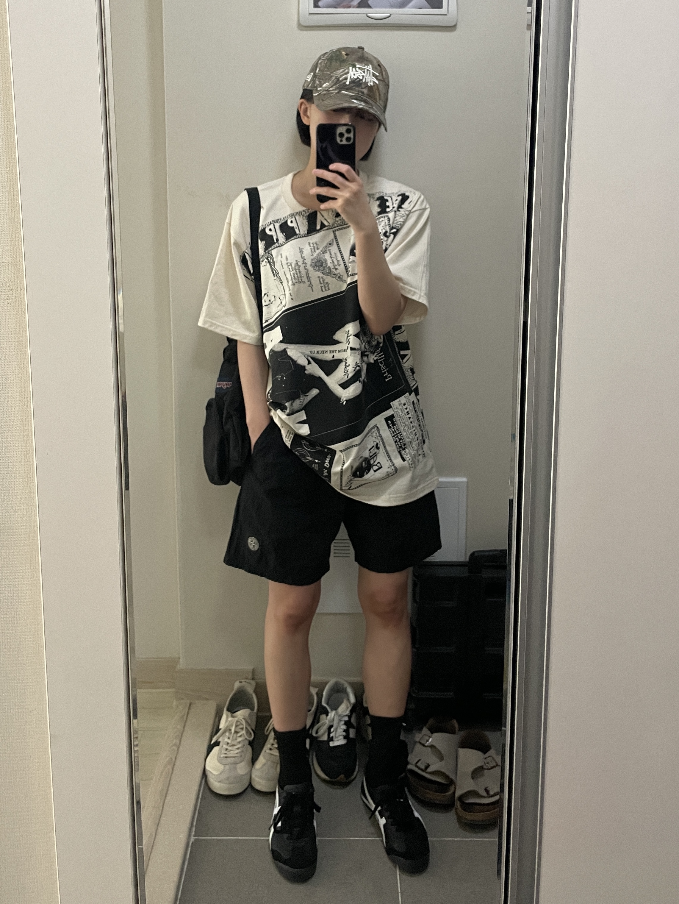 Onitsuka Tiger Mexico 66 Black White, Jansport Half Pint Mini Backpack Black 착용 스타일