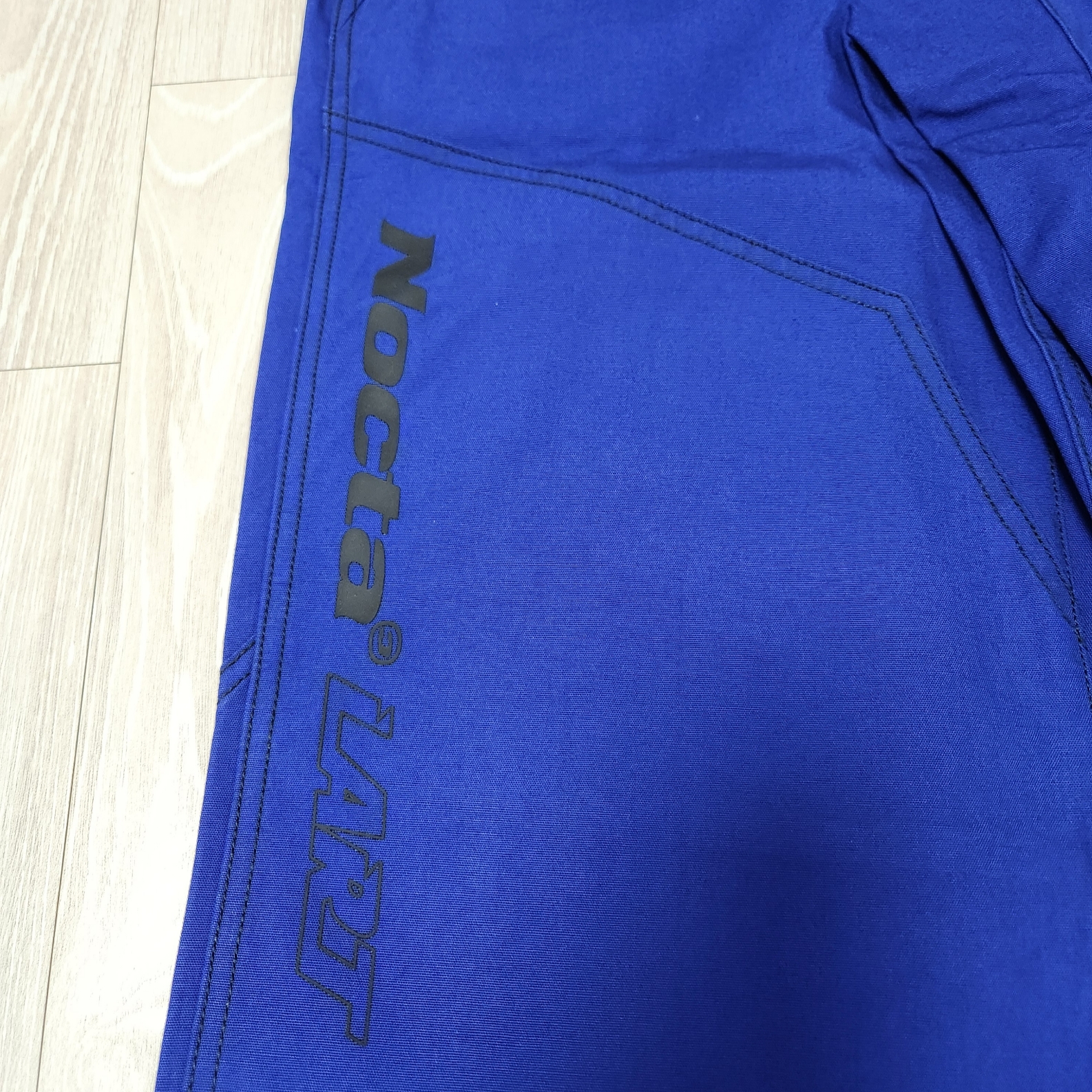 Nike x Drake Nocta x Kar L'Art De L'Automobile Racing Jacket Deep Royal Blue (FD2194-455), Nike x Drake Nocta x Kar L'Art De L'Automobile Pant Deep Royal Blue (FD6510-455) 착용 스타일 - 2