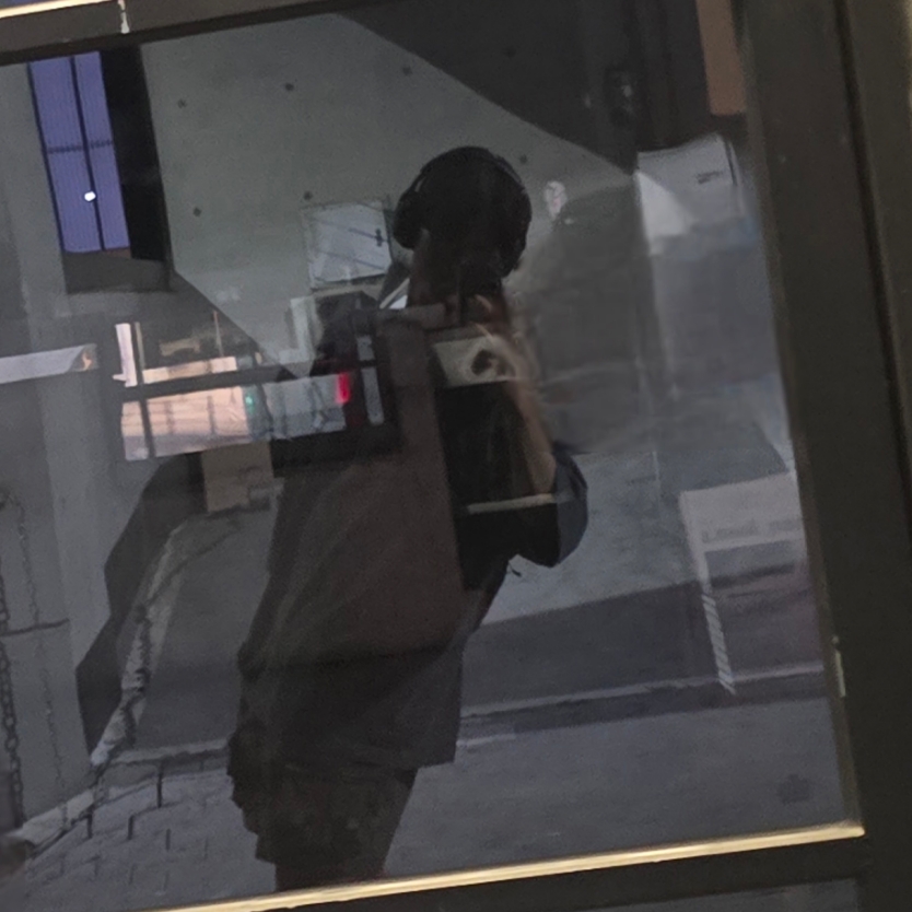 C.P. Company Nylon B Crossbody Rucksack Black - 23FW, Jordan 1 x Travis Scott Retro High OG SP Mocha 착용 스타일 - 1