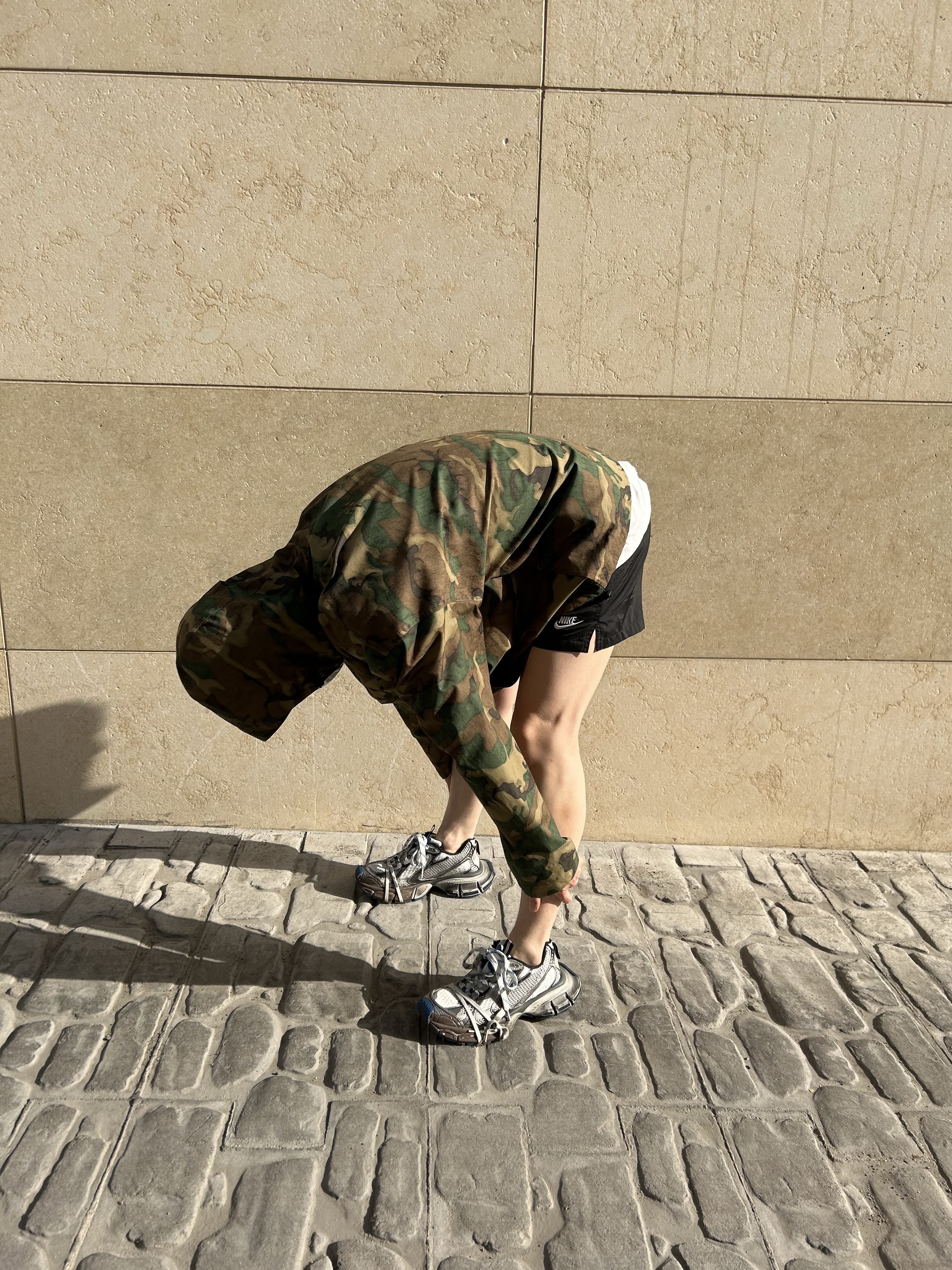 Nonnod Zip Jacket Camo, Balenciaga 3XL Sneakers Worn Out Grey White Blue 착용 스타일 - 2