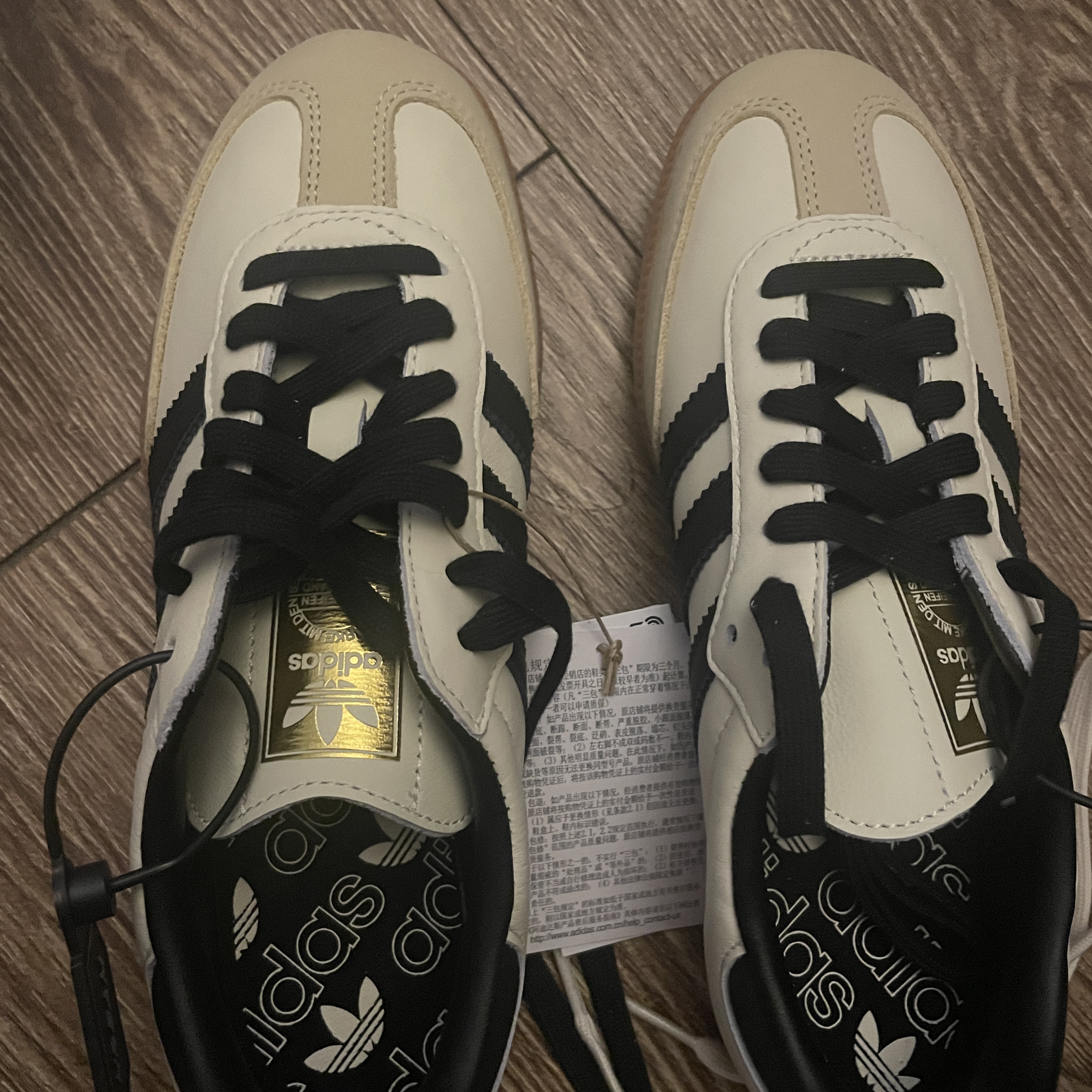 (W) Adidas Samba OG Cream White Core Black 착용 스타일