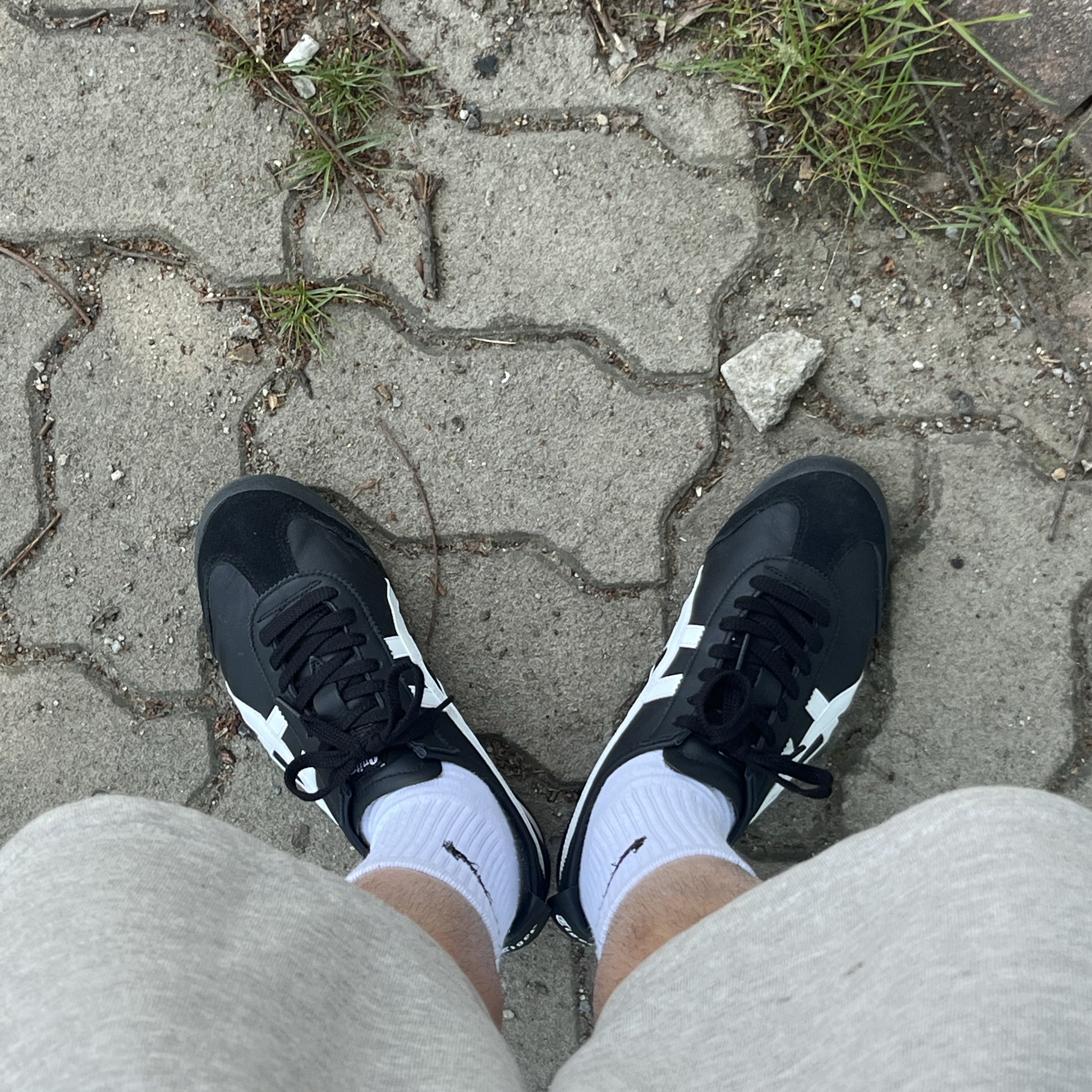 Onitsuka Tiger Mexico 66 Black White 착용 스타일