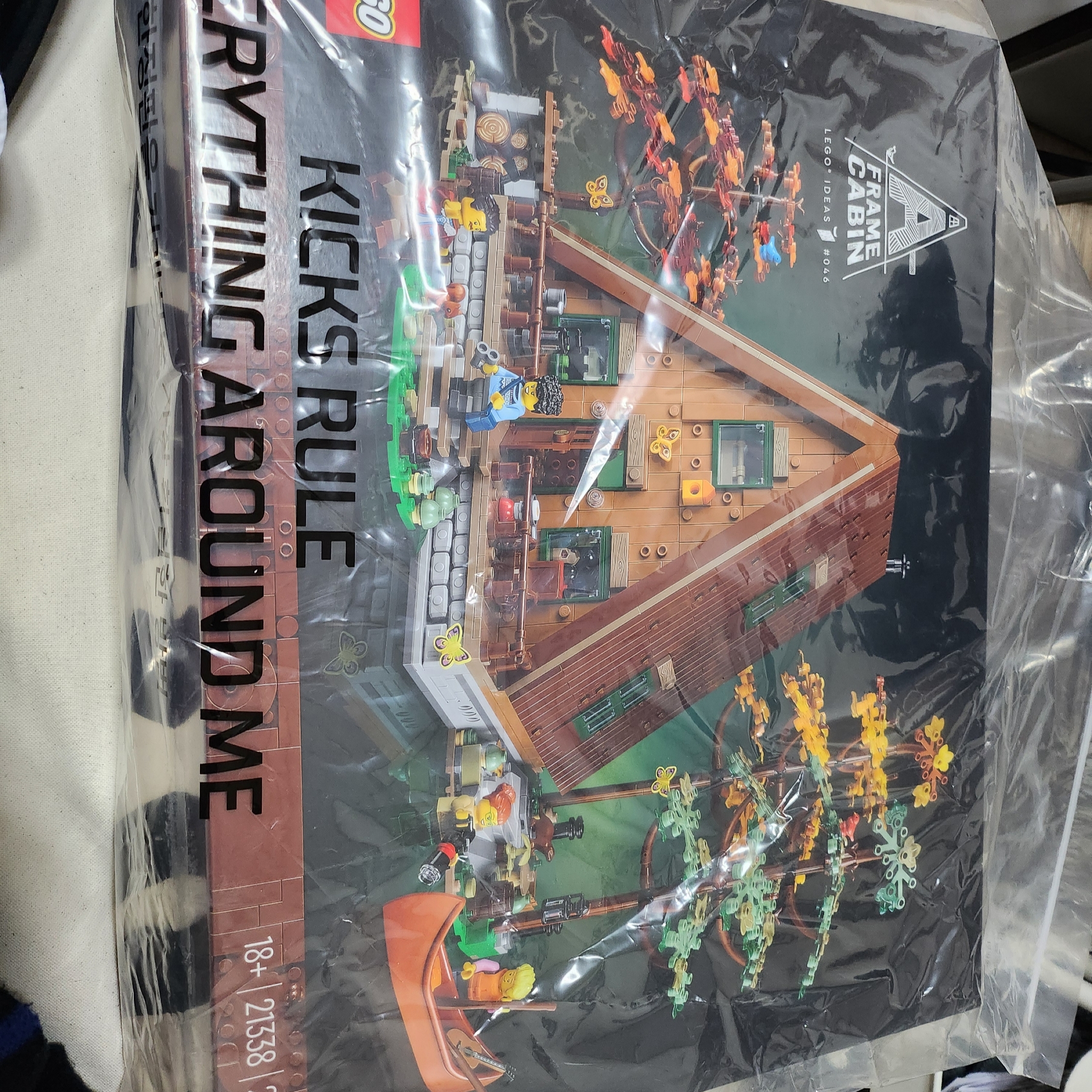 Lego A-Frame Cabin 착용 스타일