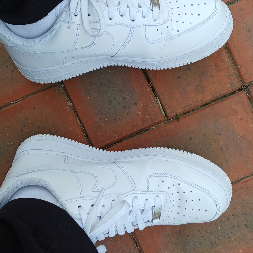 Nike Air Force 1 '07 Low White 착용 스타일 - 3
