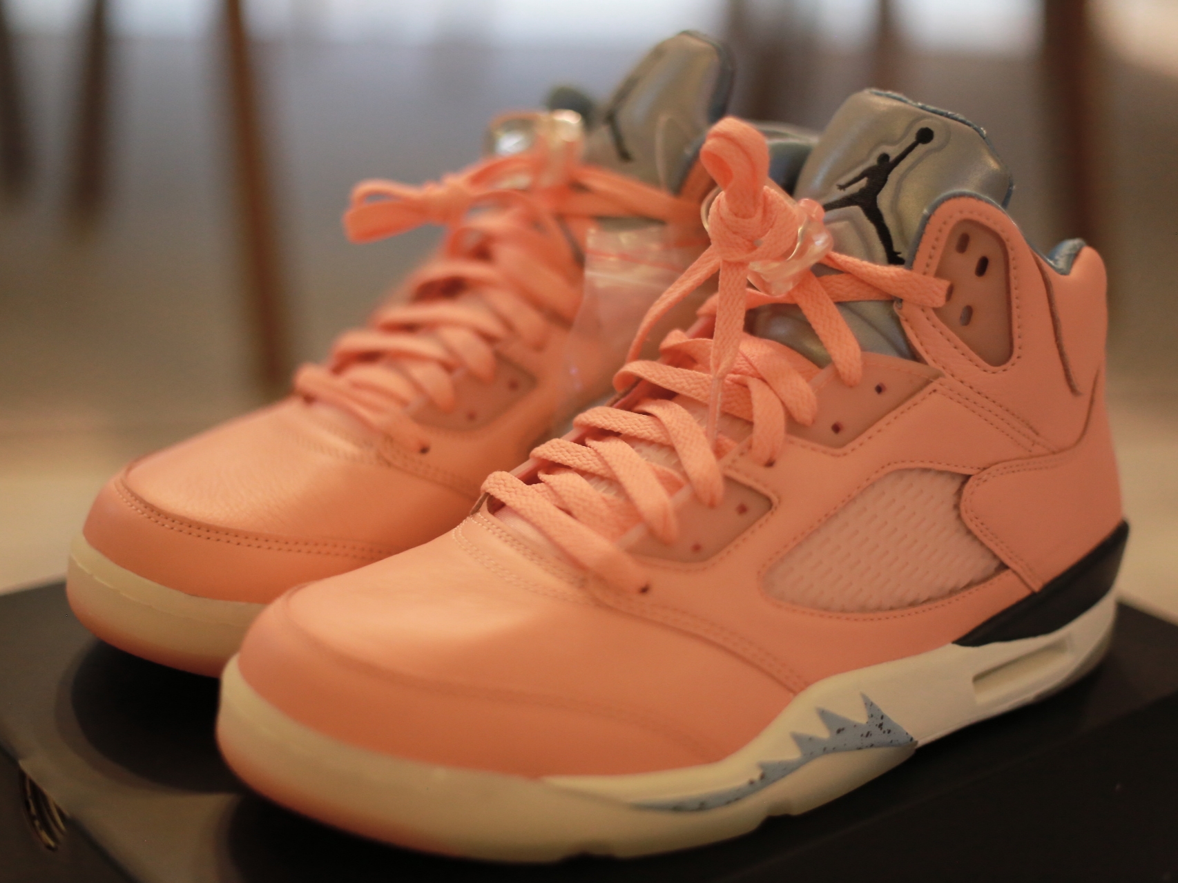 Jordan 5 x DJ Khaled Retro SP Crimsson Bliss 착용 스타일 - 2