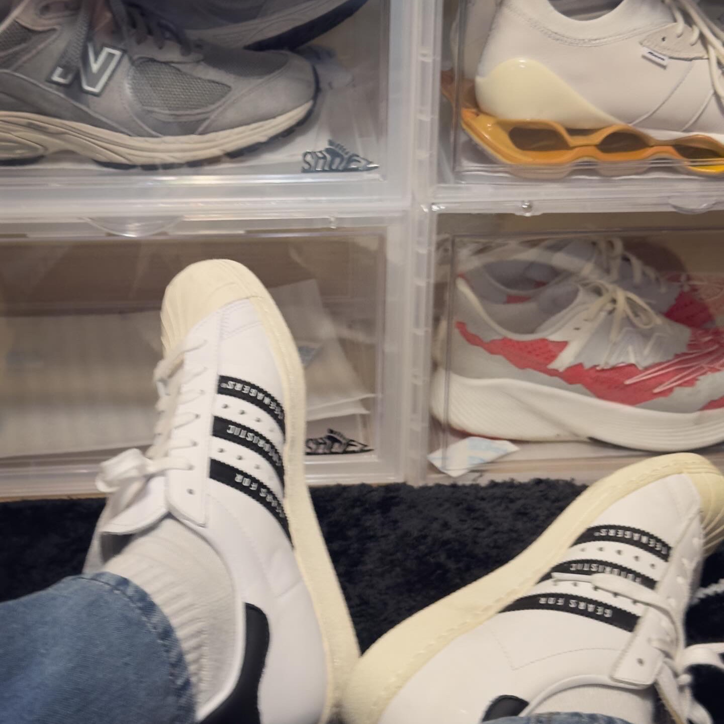 Adidas x Human Made Superstar White Black, New Balance 2002R Grey 착용 스타일 - 1