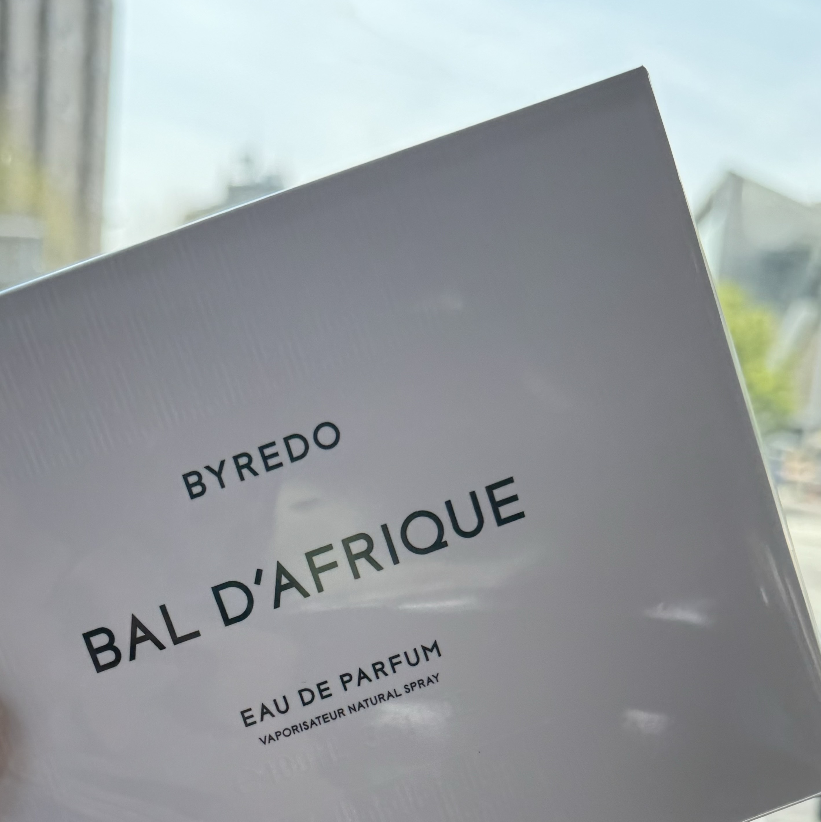Byredo Bal d'Afrique Eau De Parfum 100ml 착용 스타일 - 1