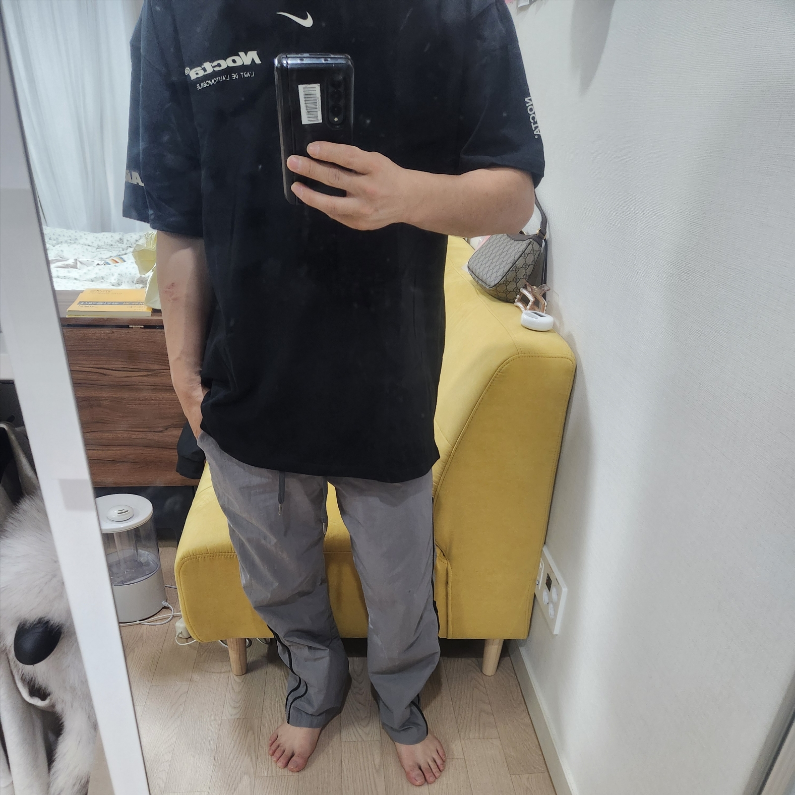 Nike x Drake Nocta x Kar L'Art De L'Automobile Burrow T-Shirt Black (FD2205-010) 착용 스타일