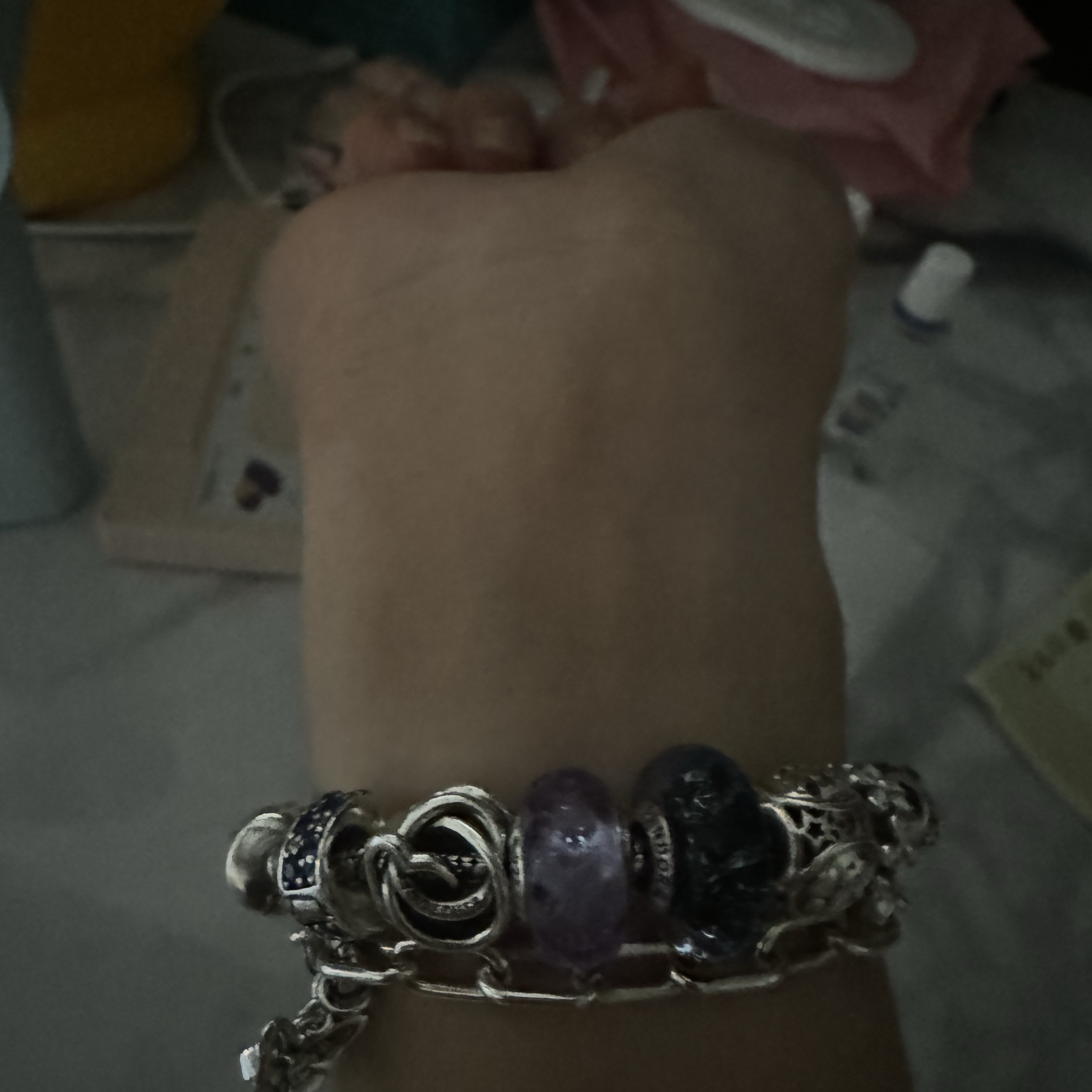 (W) Pandora Family Always Encircled Heart Charm Sterling Silver 착용 스타일
