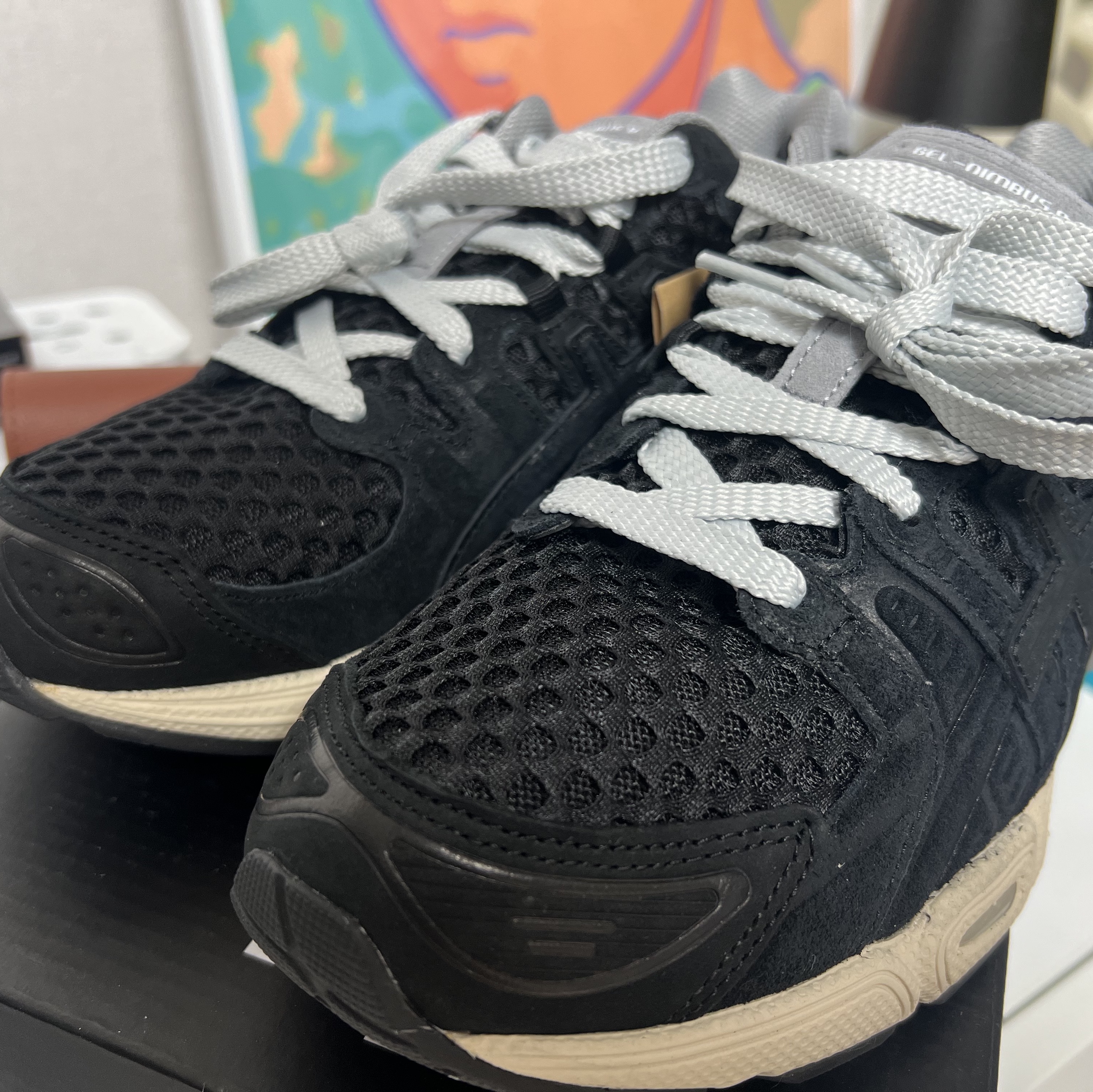 Asics x Ennoy Gel-Nimbus 9 Black Sheet Rock 착용 스타일 - 1