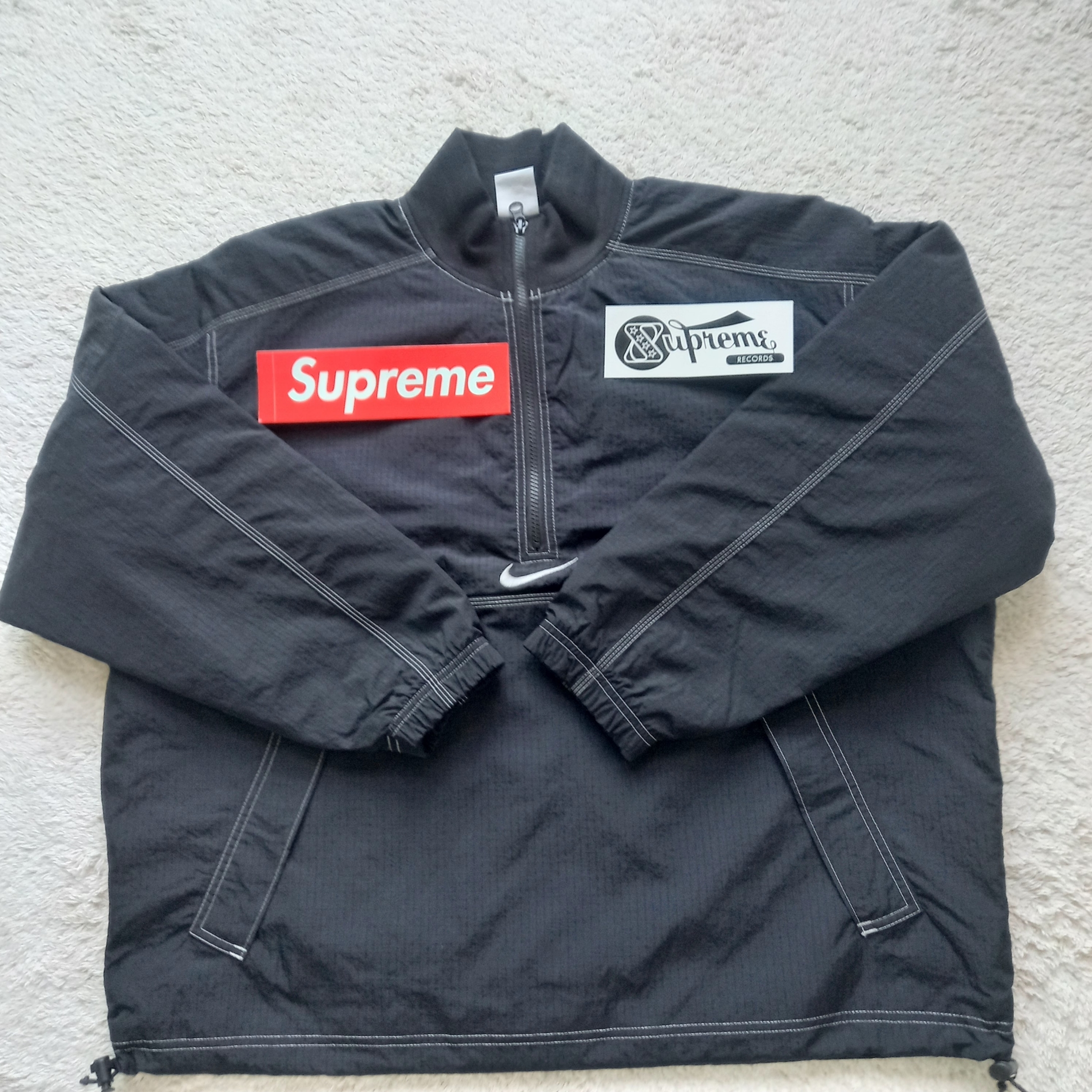 Supreme x Nike Ripstop Pullover Black - 24SS, Supreme Cordura Ripstop S Logo 6-Panel Black - 23SS 착용 스타일 - 5