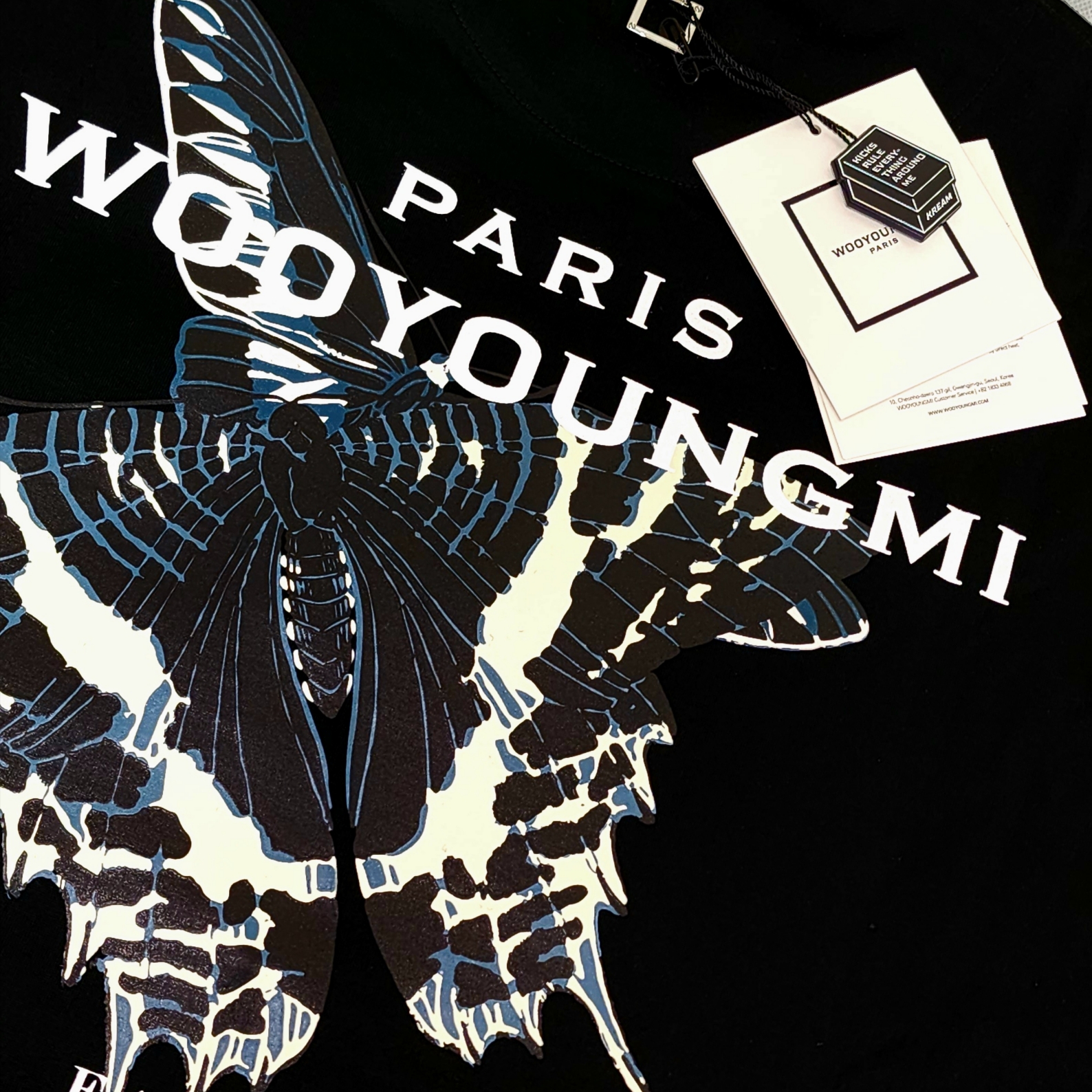 Wooyoungmi Butterfly Back Logo T-shirt Black - 23SS 착용 스타일