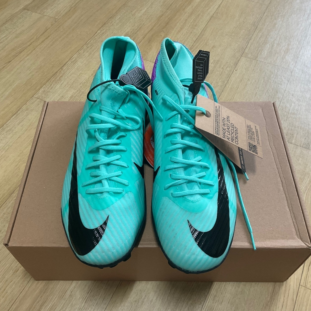 Nike Zoom Mercurial Superfly 9 Academy TF Hyper Turquoise 착용 스타일 - 2