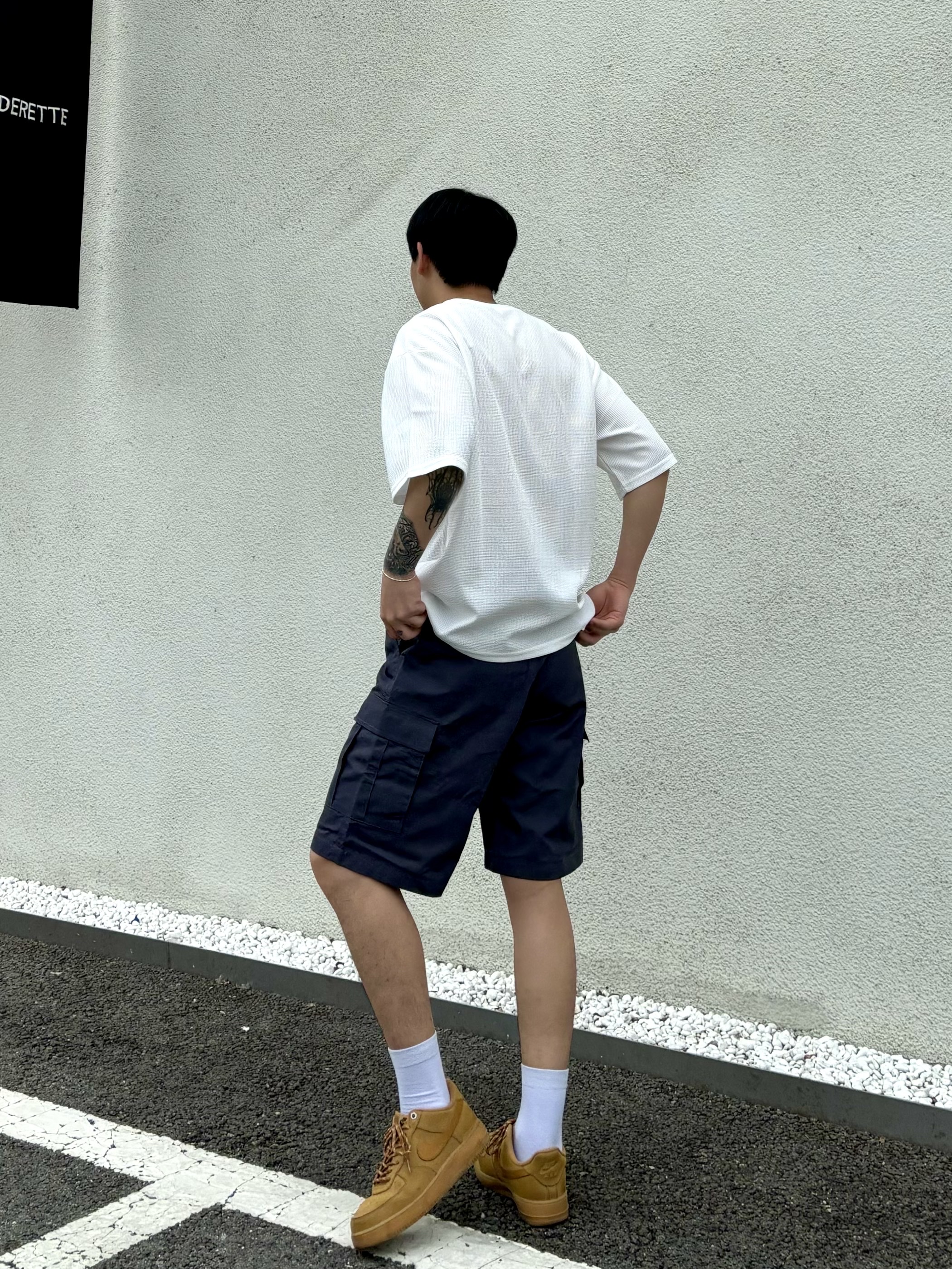 Nike Air Force 1 '07 WB Flax 착용 스타일 - 2