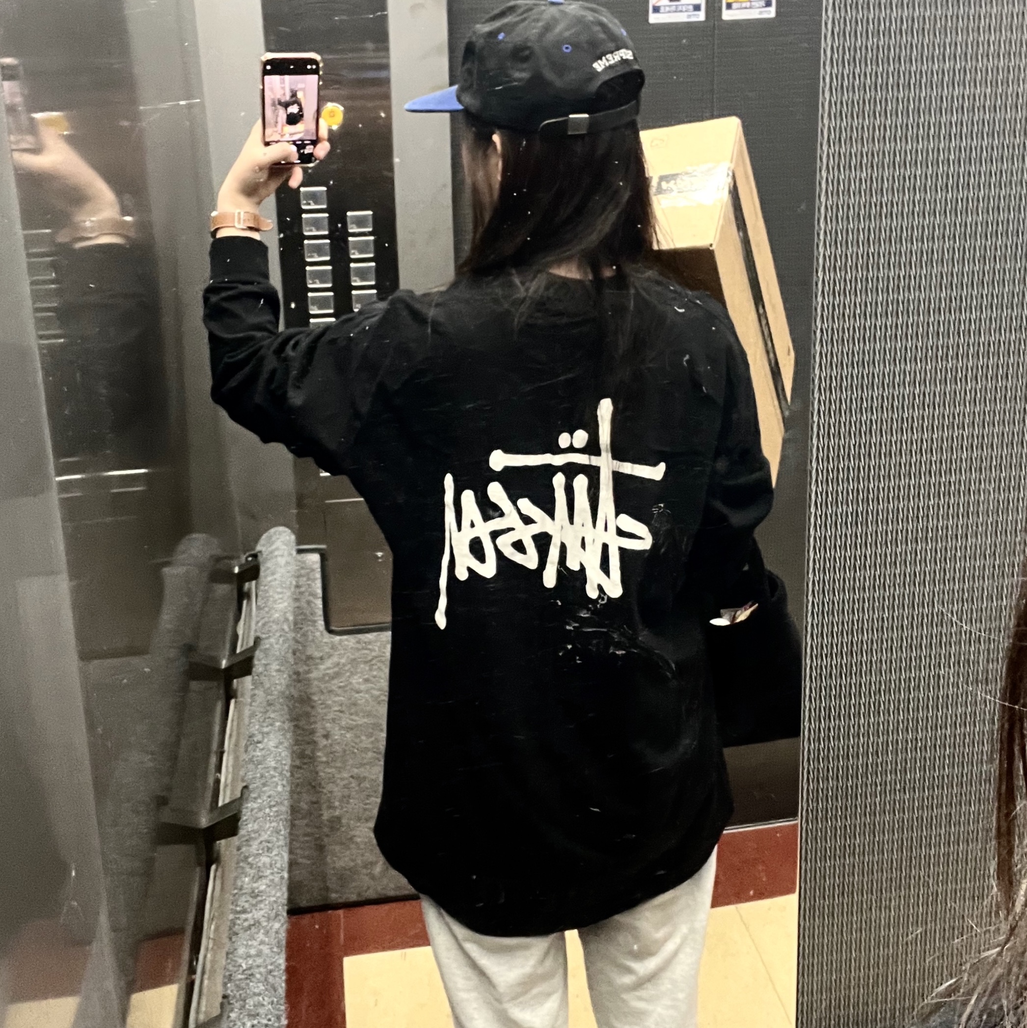 Stussy Basic Stussy LS T-Shirt Black, Apple Watch Hermes Series 8 41mm Silver Stainless Steel Case with Single Tour Gold (Korean Ver.) 착용 스타일