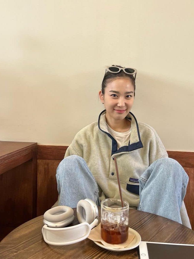Patagonia Synchilla Snap-T Fleece Pullover Oatmeal Heather, (W) Patagonia Lightweight Synchilla Snap-T Fleece Pullover Lagom Blue 착용 스타일 - 2
