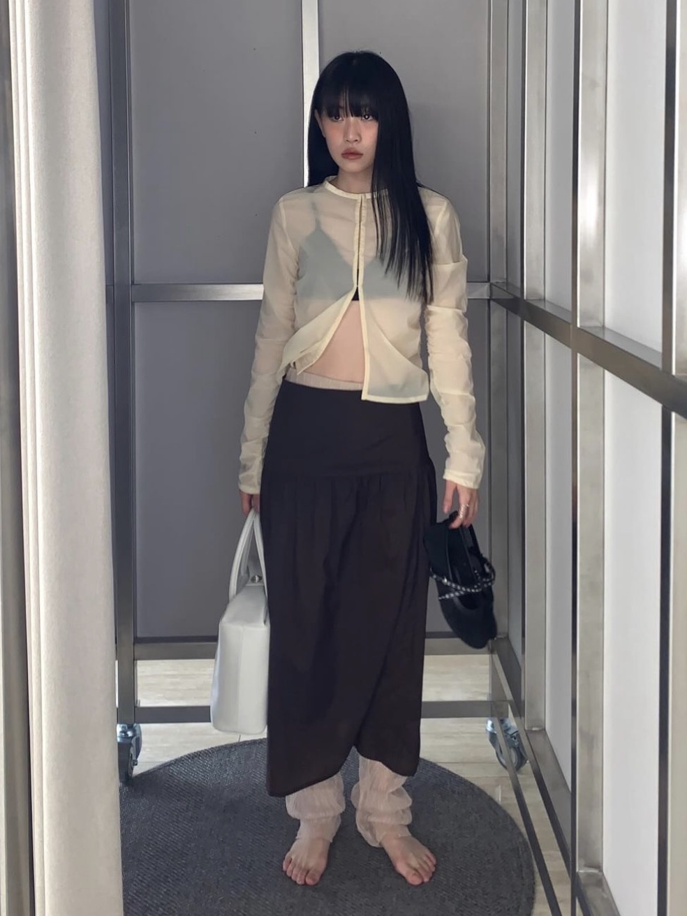 Gyeong Sheer Jacket Butter, Gyeong Sheer Jacket Brown 착용 스타일