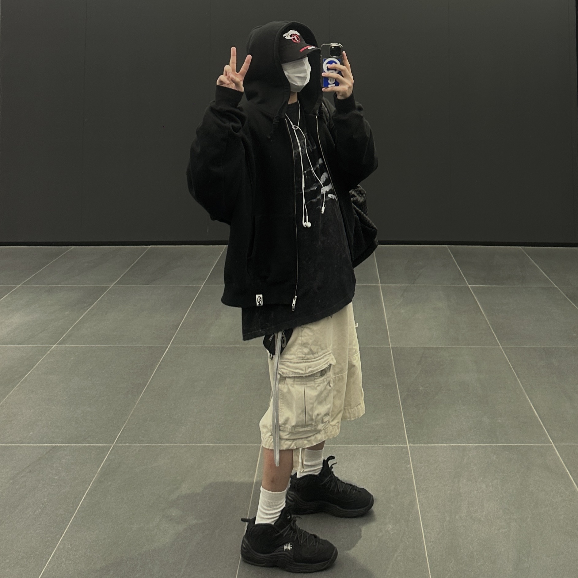 Nike x Stussy Air Penny II Black, Human Made Military Card Case Black 착용 스타일 - 2