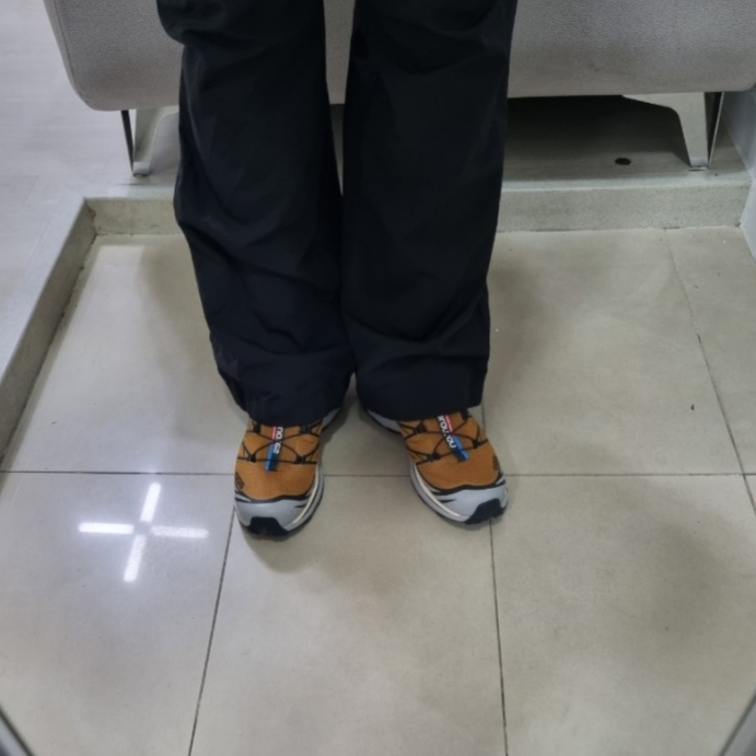 Salomon XT-6 Cathay Spice 착용 스타일