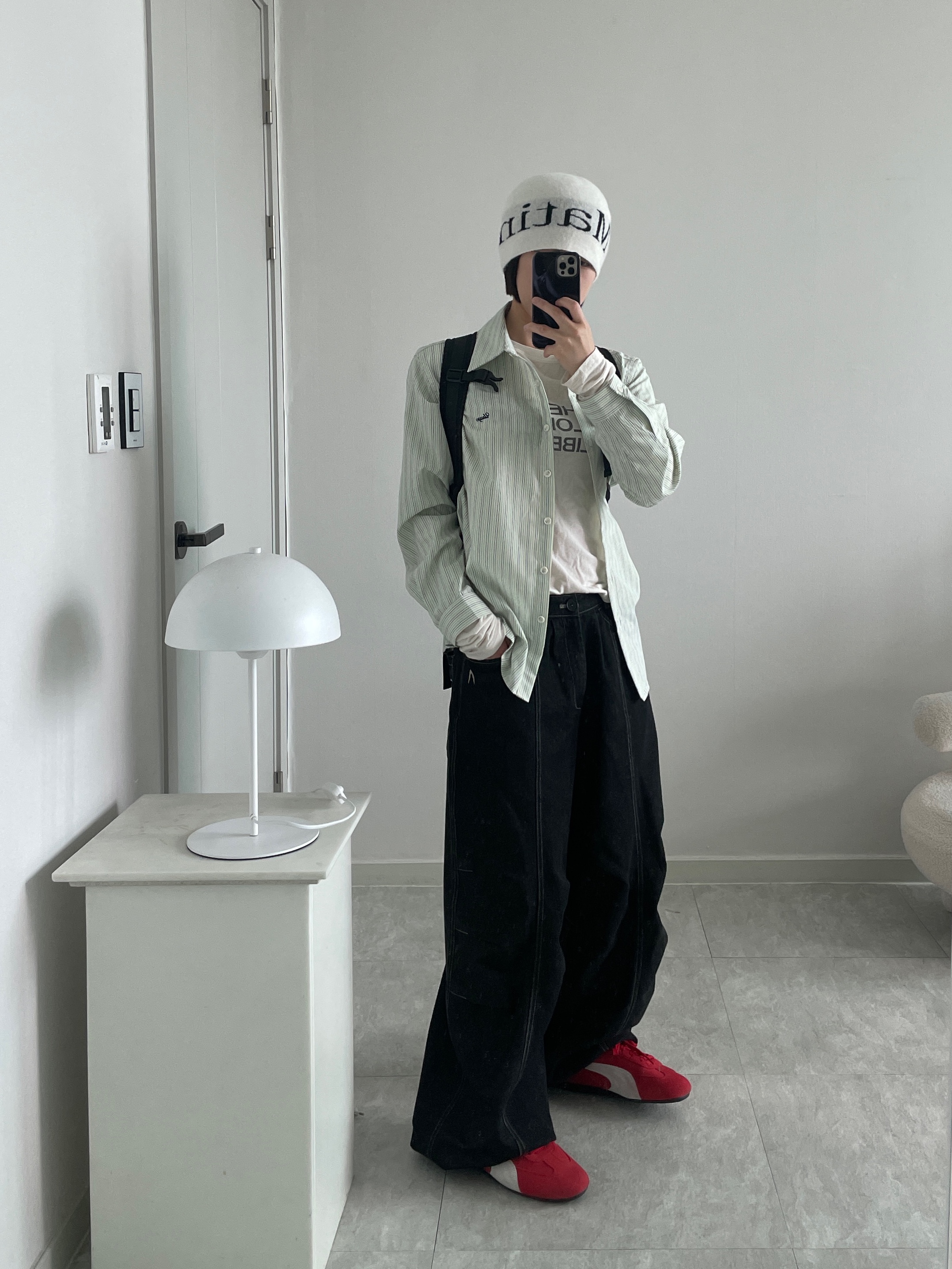Matin Kim Logo Jacquard Short Beanie White, Millo Women Hole Raglan T-Shirt Cream 착용 스타일