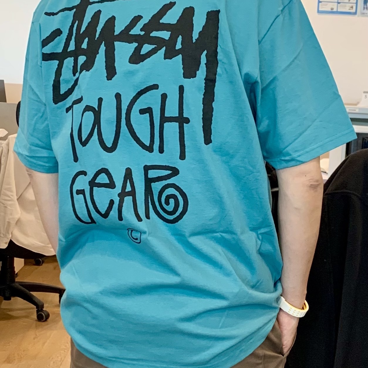 Stussy Tough Gear T-Shirt Ocean 착용 스타일