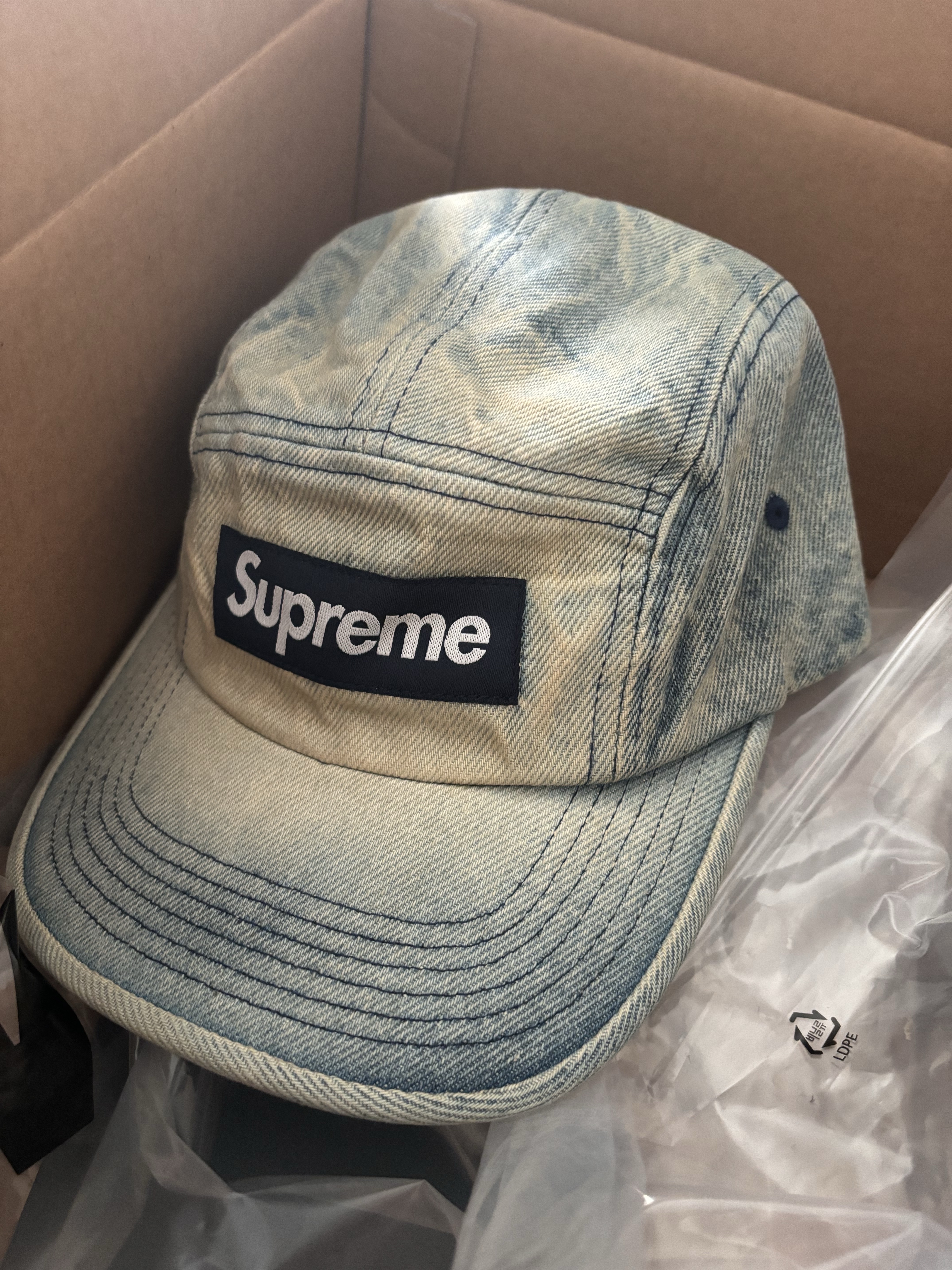 Supreme Washed Chino Twill Camp Cap Dirty Indigo - 24SS 착용 스타일 - 1