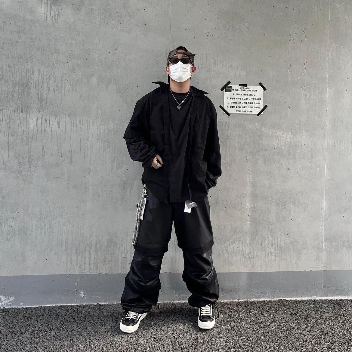 Farfromwhat Far Layered Work Pants Coated Black, Rick Owens Luxor Vintage Sneakers Black Milk 착용 스타일 - 1
