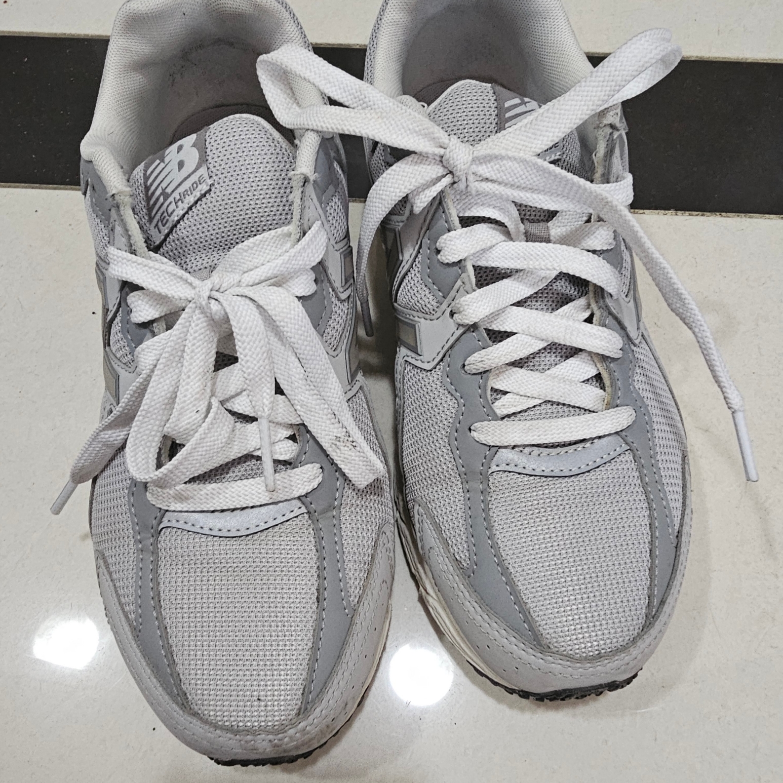 (W) New Balance 480v5 Grey - 4E XXWide 착용 스타일