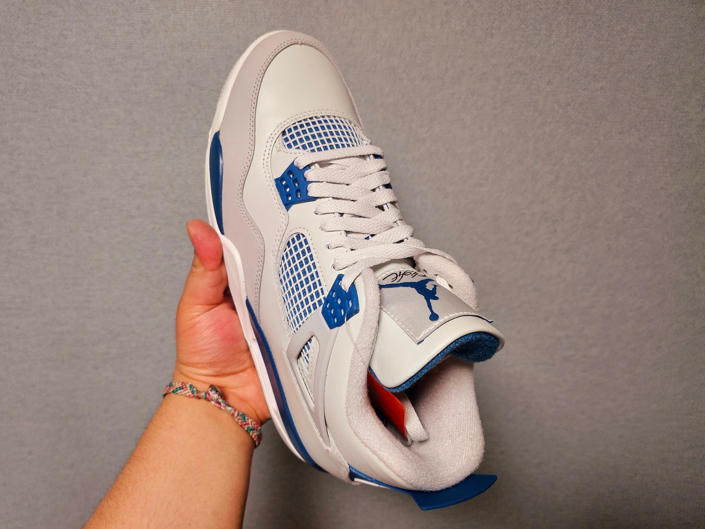 Jordan 4 Retro Industrial Blue 착용 스타일 - 3