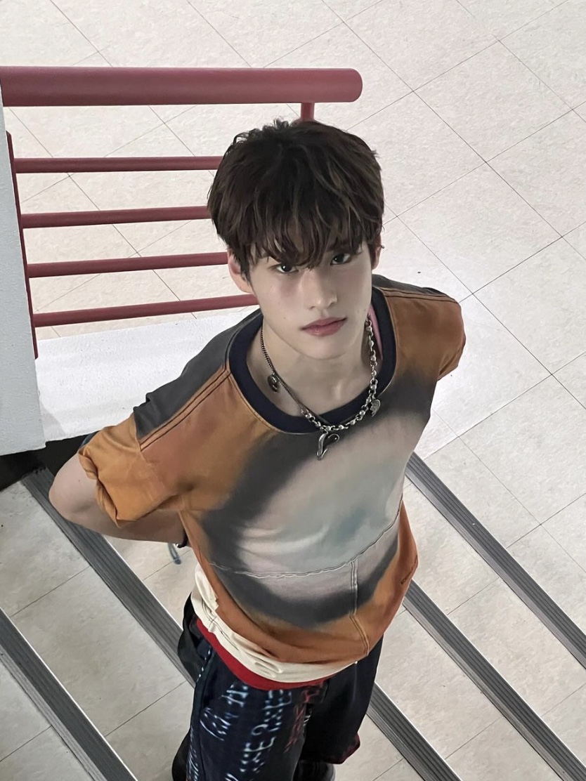 Eckhaus Latta Lapped Tee Caps, Eckhaus Latta Lapped Long Sleeve Inky 착용 스타일 - 6