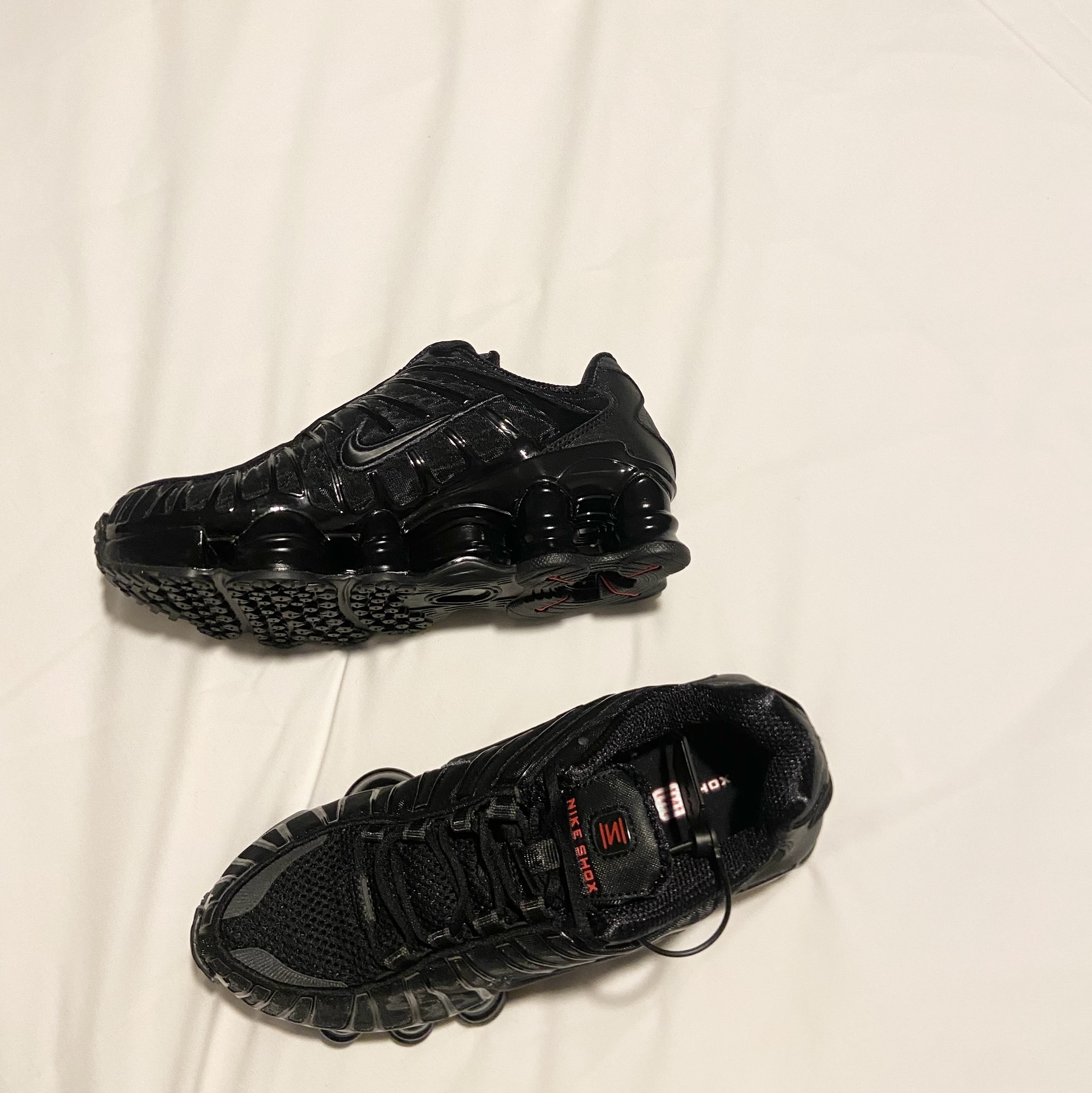 (W) Nike Shox TL Black and Max Orange, Gentle Monster x Maison Margiela MM114 Black Clear 착용 스타일 - 2