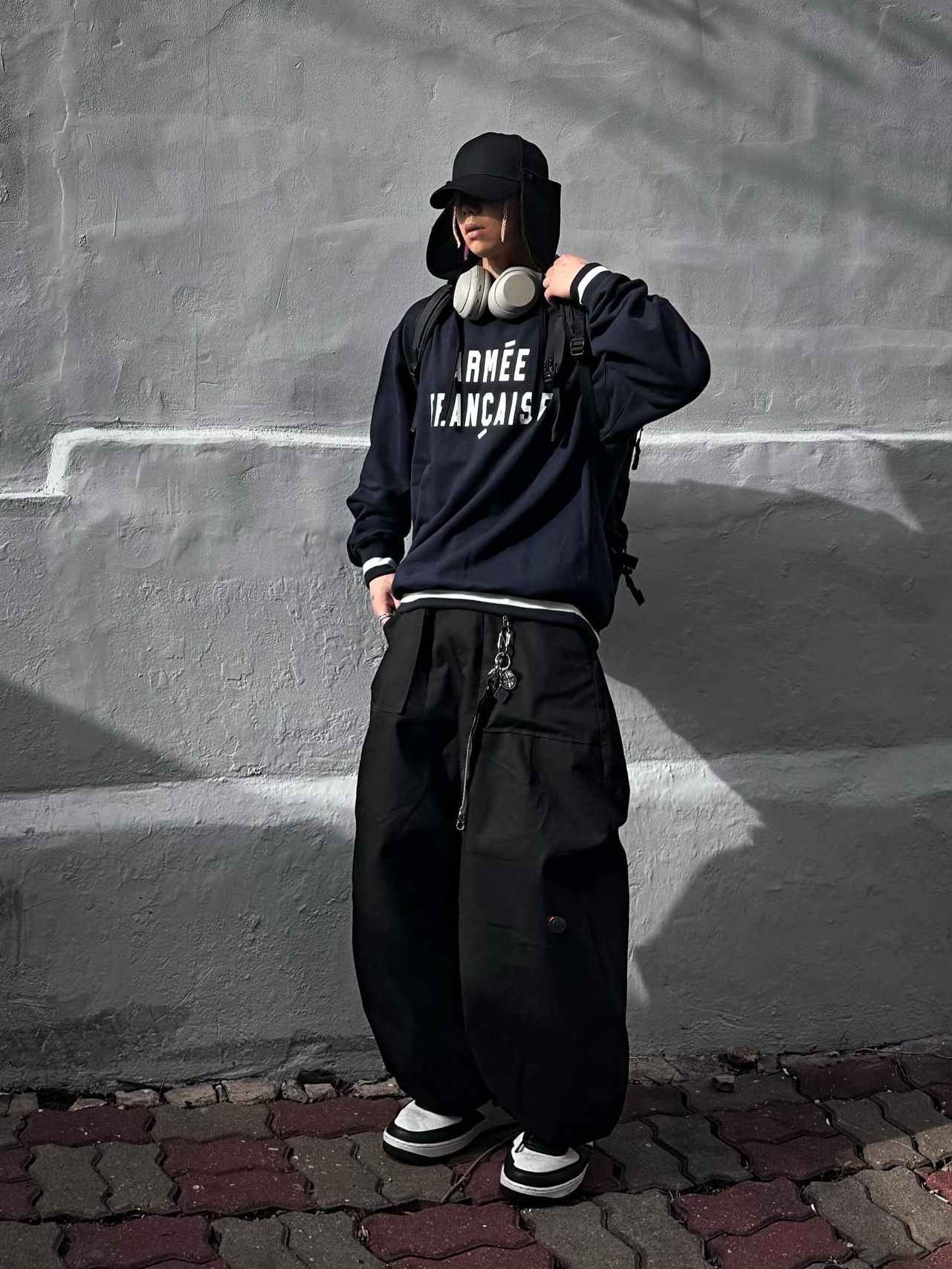 Nike x Stussy Air Force 1 '07 Mid SP Black and Light Bone, The North Face Big Shot Black 착용 스타일 - 2