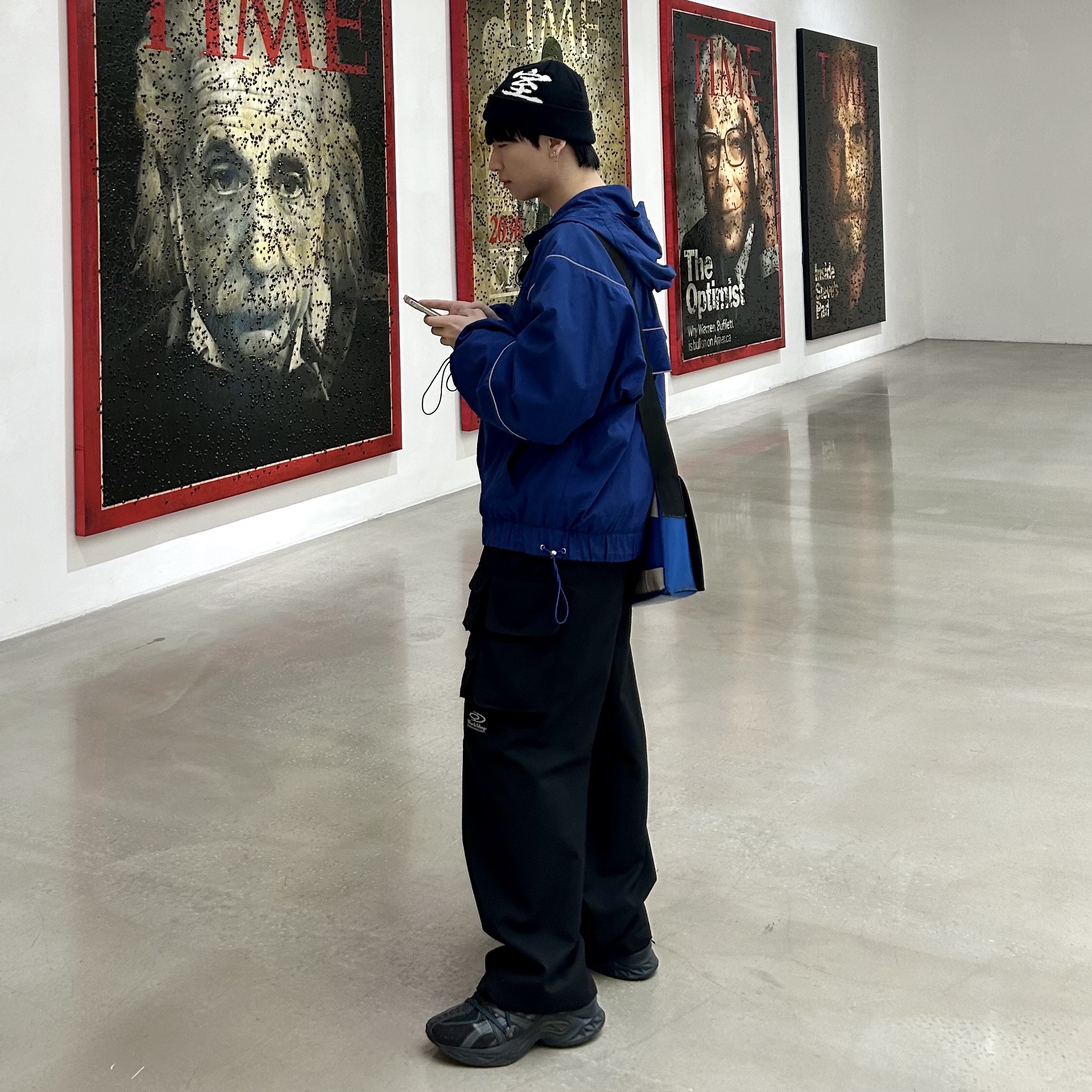 Darkr8m Studio Beanie Black, Asics x Andersson Bell HN2-S Protoblast Black 착용 스타일 - 1