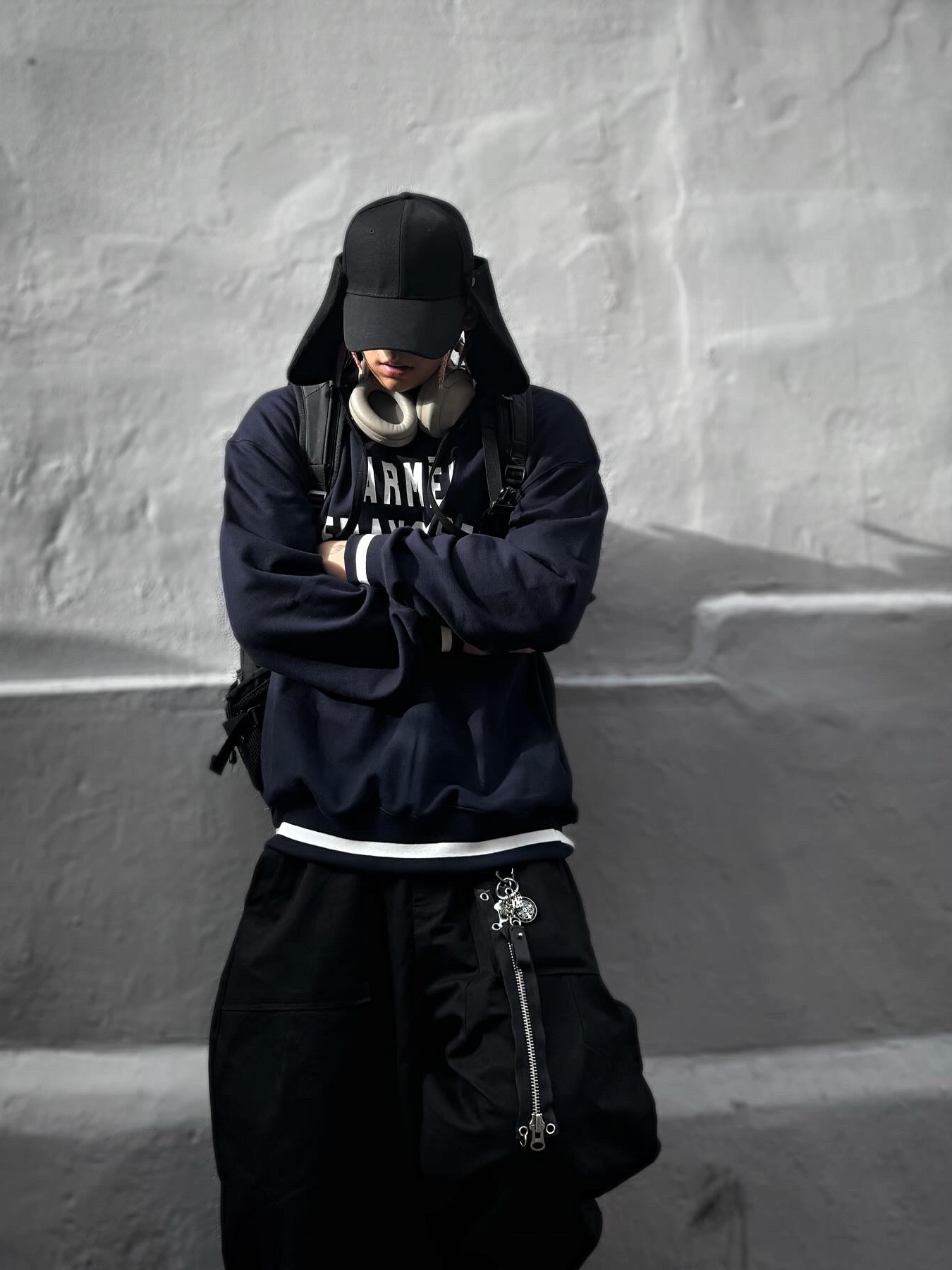 Nike x Stussy Air Force 1 '07 Mid SP Black and Light Bone, The North Face Big Shot Black 착용 스타일 - 4