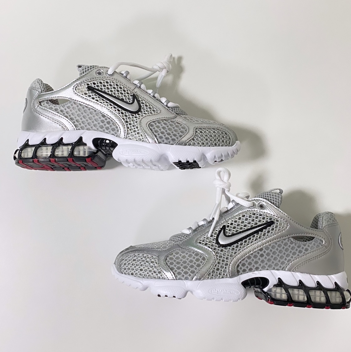 Nike Air Zoom Spiridon Cage 2 Metallic Silver 착용 스타일