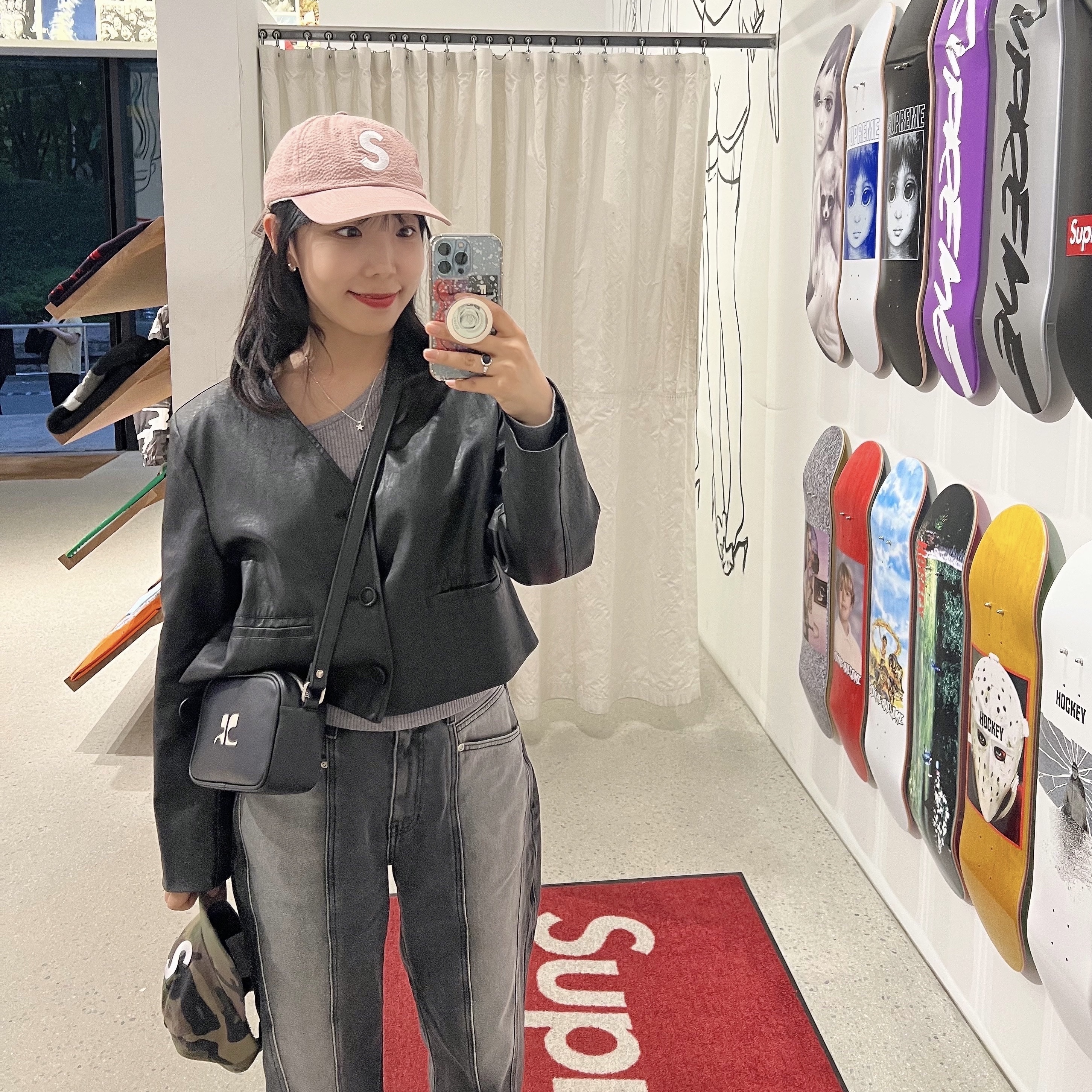 Supreme Seersucker S Logo 6-Panel Pink - 24SS, Supreme Seersucker S Logo 6-Panel Woodland Camo - 24SS 착용 스타일