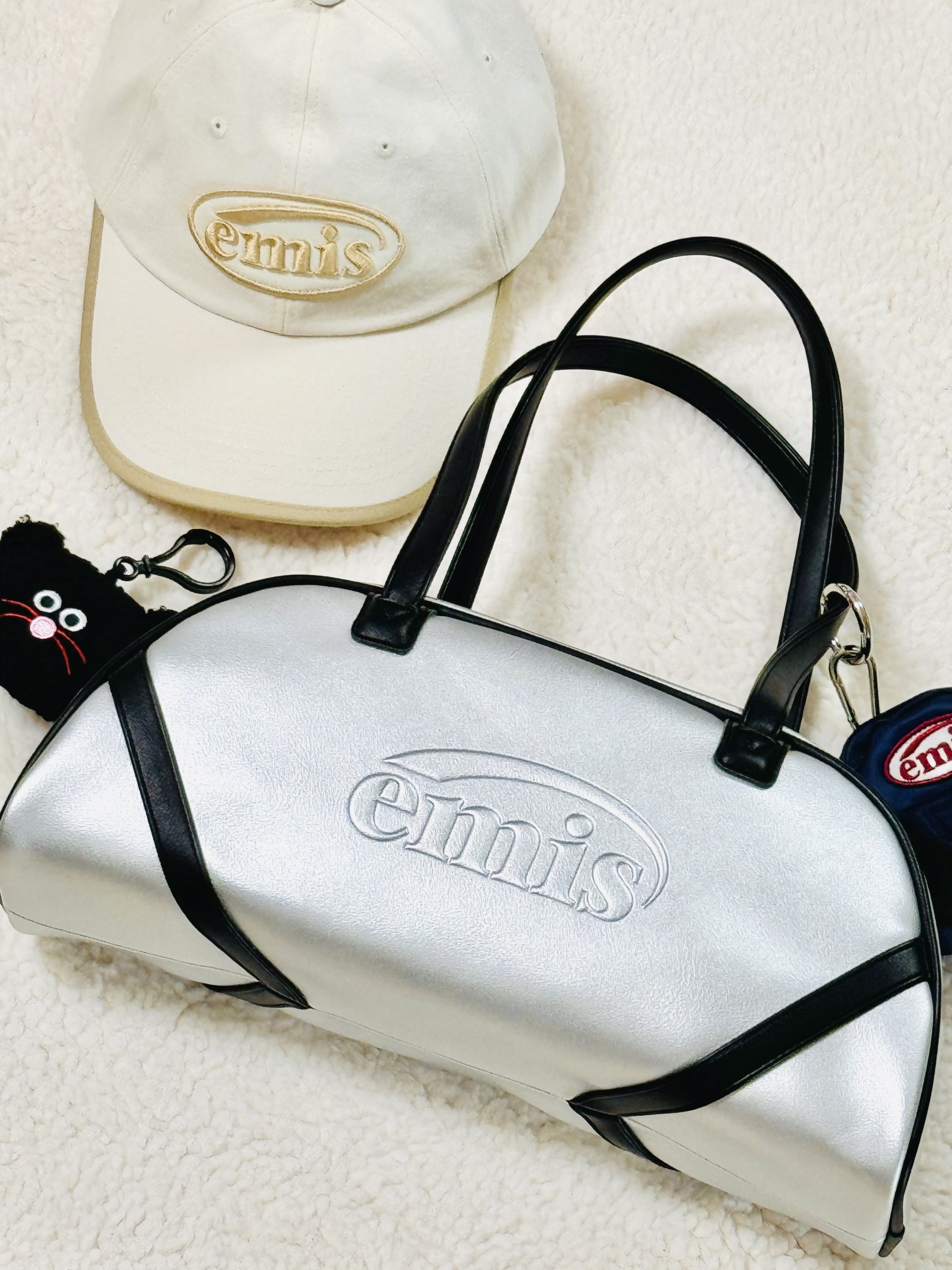 Emis Wide Vintage Tote Bag Silver, Emis Beige Trimming Ball Cap Cream 착용 스타일 - 5