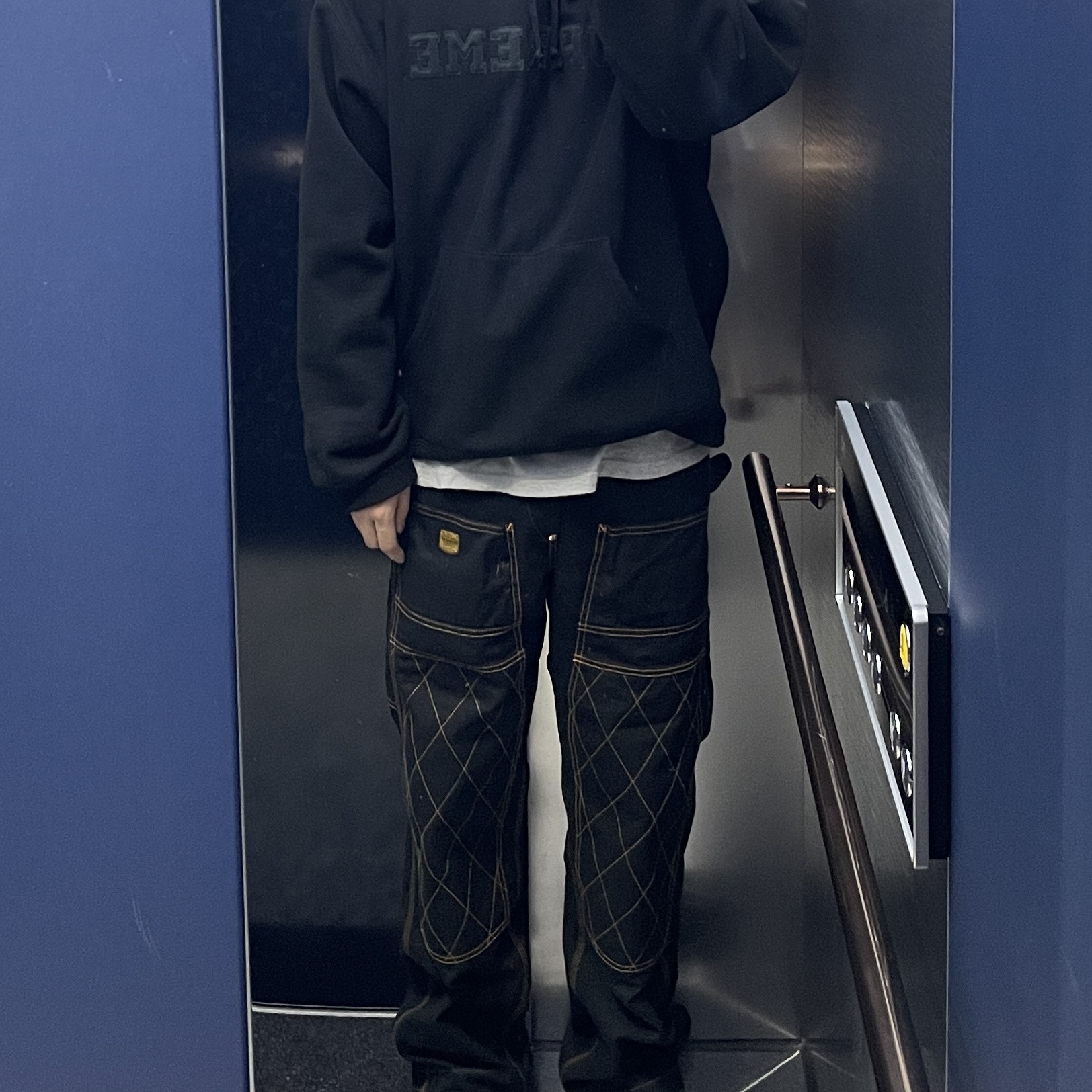 Supreme Collegiate Hooded Sweatshirt Black - 24SS, Kapital Thin Canvas Lumber Pants Black 착용 스타일