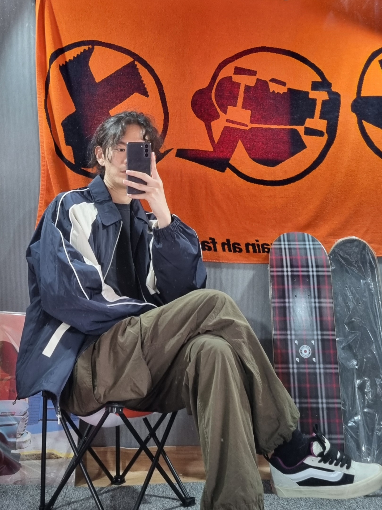 Vans Vault Knu-Skool VLT Devil's Details White, Stussy x Cactus Plant Flea Market Towel Orange 착용 스타일 - 1