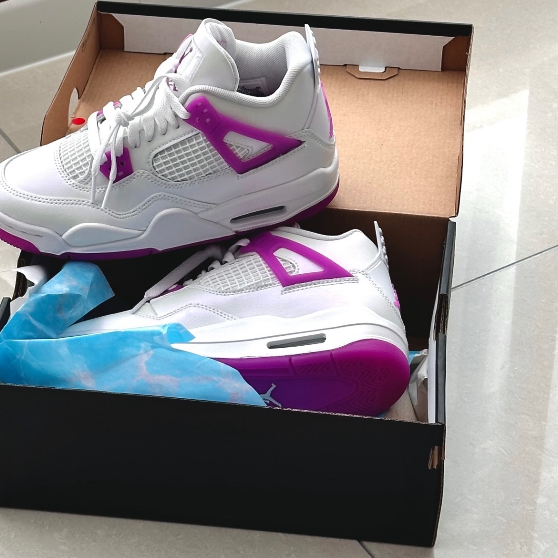 (GS) Jordan 4 Retro Hyper Violet 착용 스타일 - 2