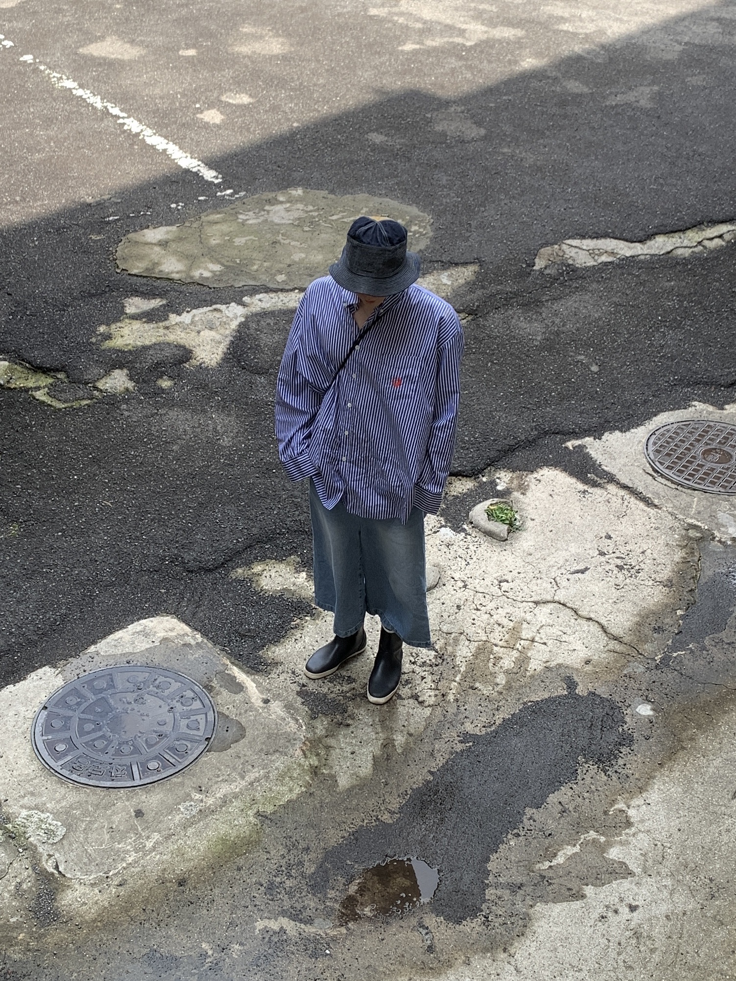 Kapital Chino The Old Man And The Sea Hat Navy, Stussy x Our Legacy Borrowed BD Shirt Wine Multi Stripe 착용 스타일 - 7
