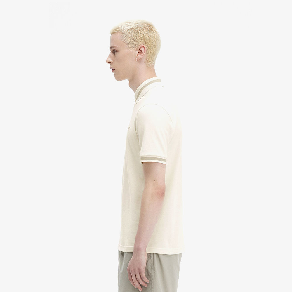 프레드페리 M2 싱글 팁 프레드페리 셔츠 에크루/오트밀(Fred Perry M2 Single Tipped Fred Perry Shirt Ecru/Oatmeal) - 3