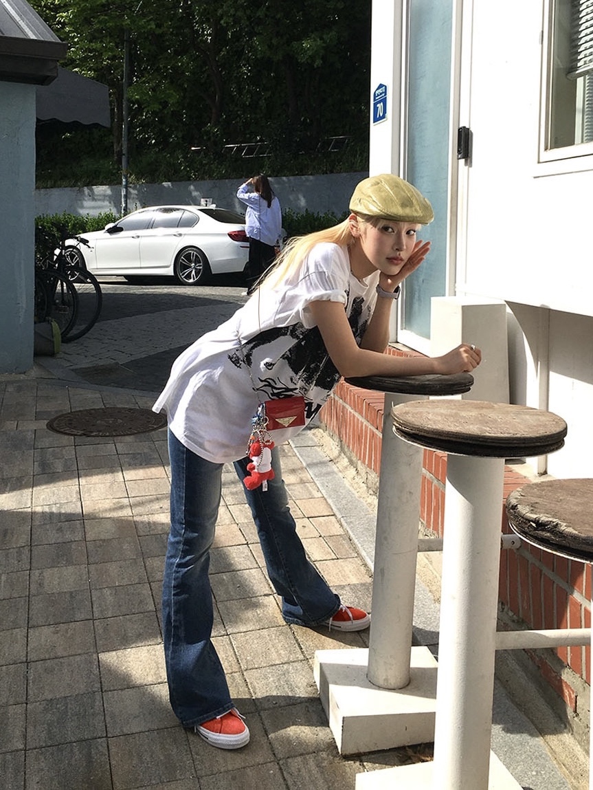 Stussy Doberman T-Shirt White 착용 스타일 - 2